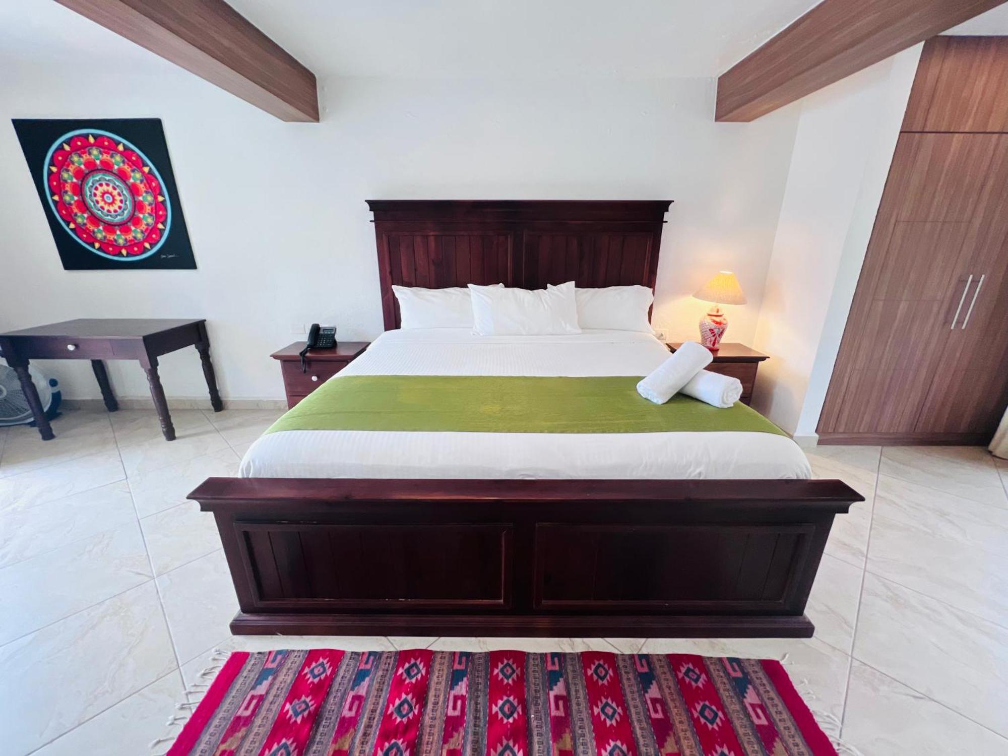 Puertas De Hotel Tepoztlan