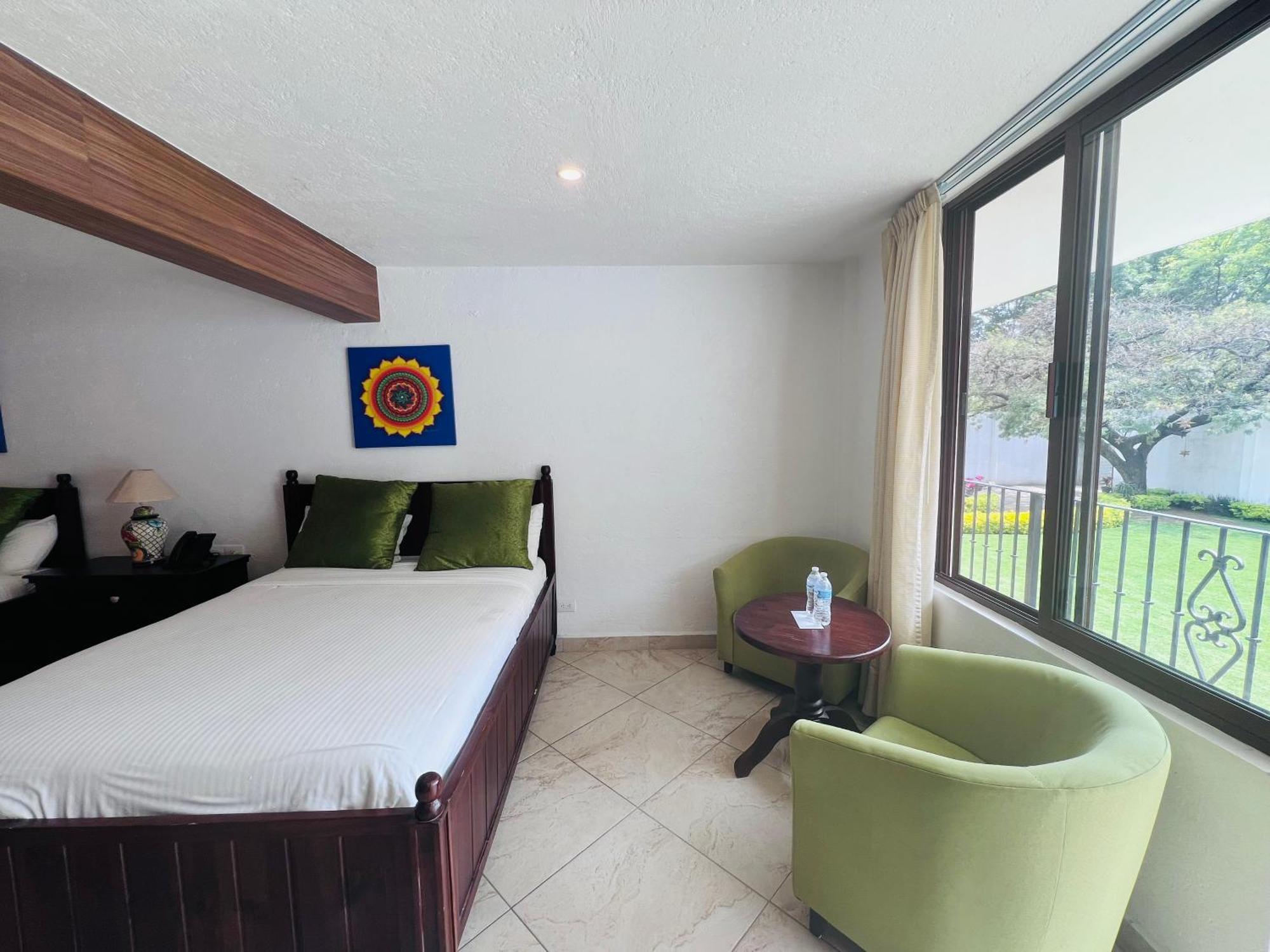 Puertas De Hotel 4*