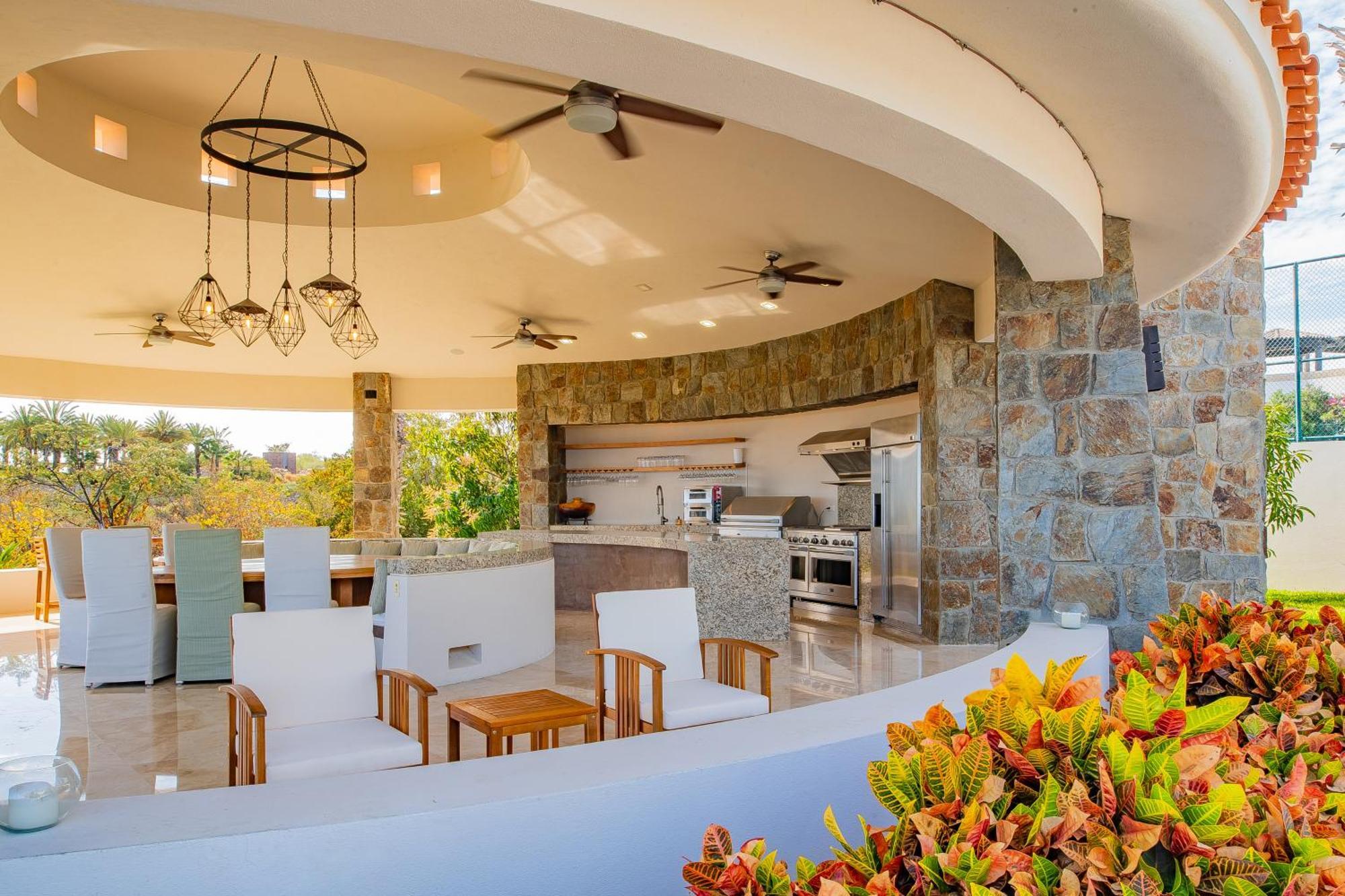 Villa Spacious 5 Bd Fully Staffed W Chauffeur In Puerto Cabos!