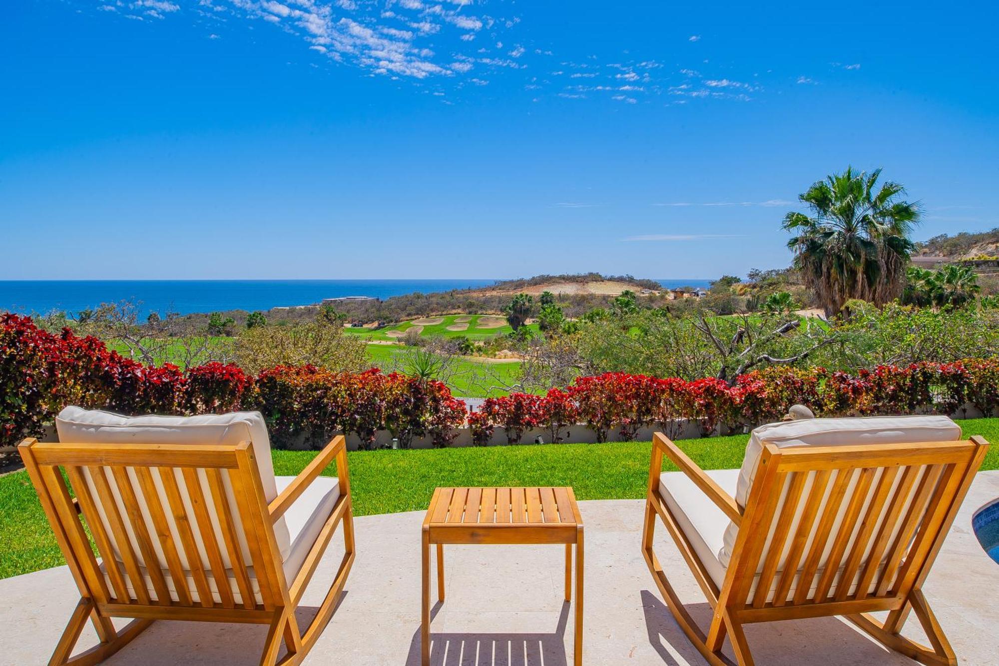 Spacious 5 Bd Fully Staffed W Chauffeur In Puerto Cabos! Villa