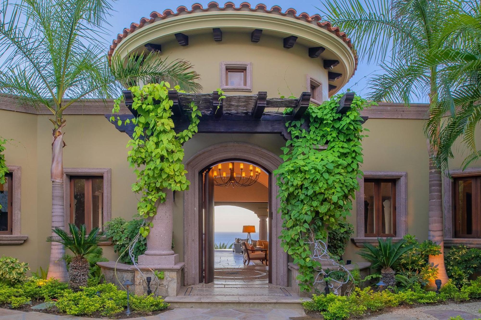 Villa Beautiful Fully Staffed & Steps From Swimmable In Del Mar San Jose del Cabo