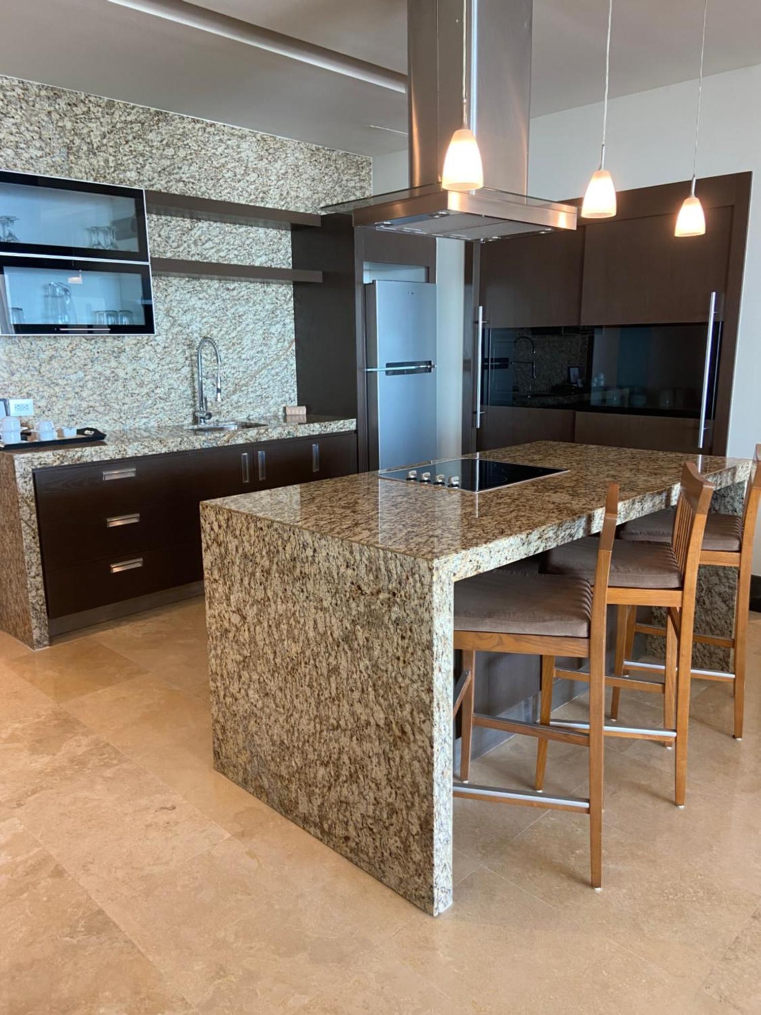 2 Bedroom