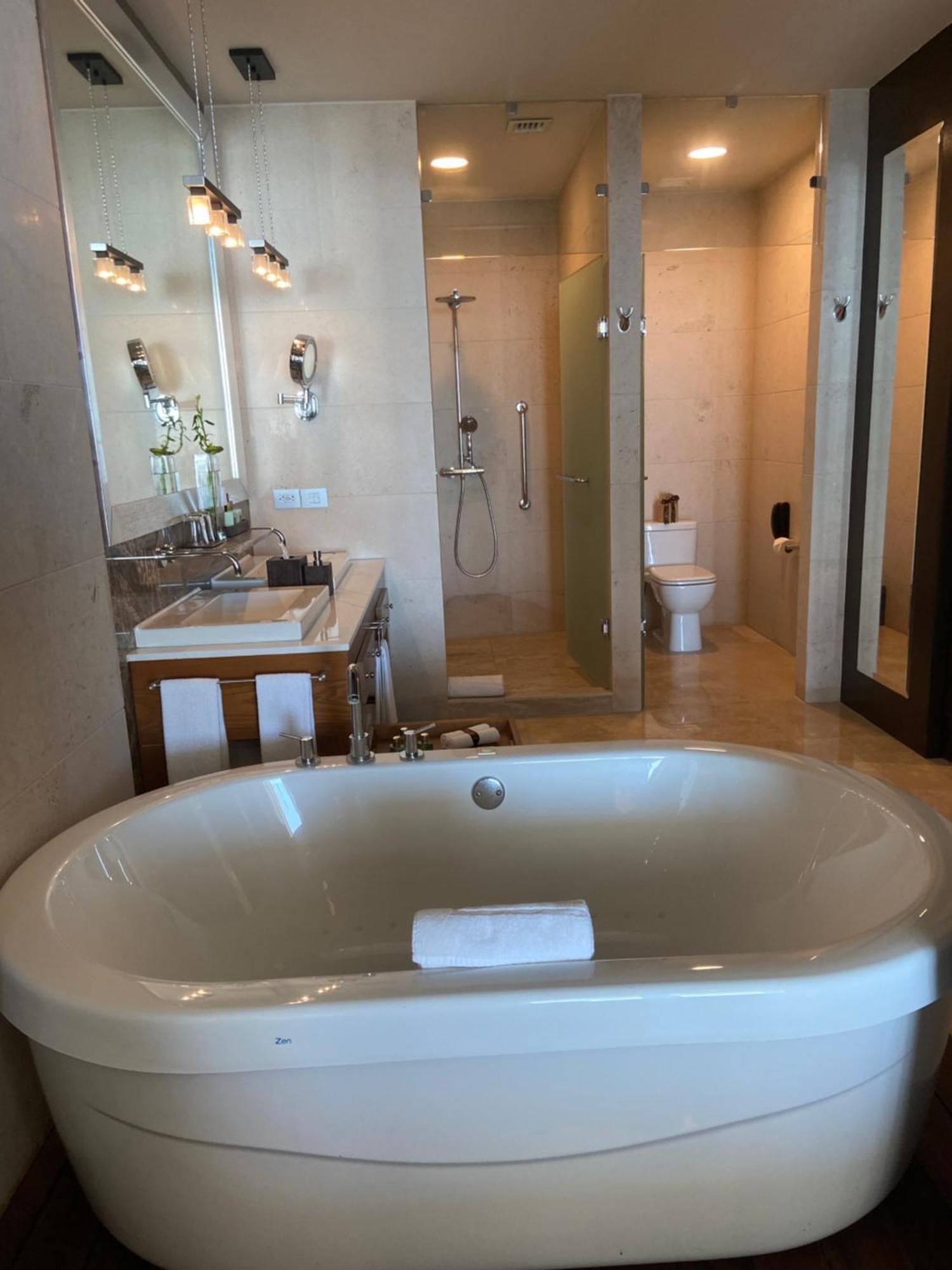 2 Bedroom 5*