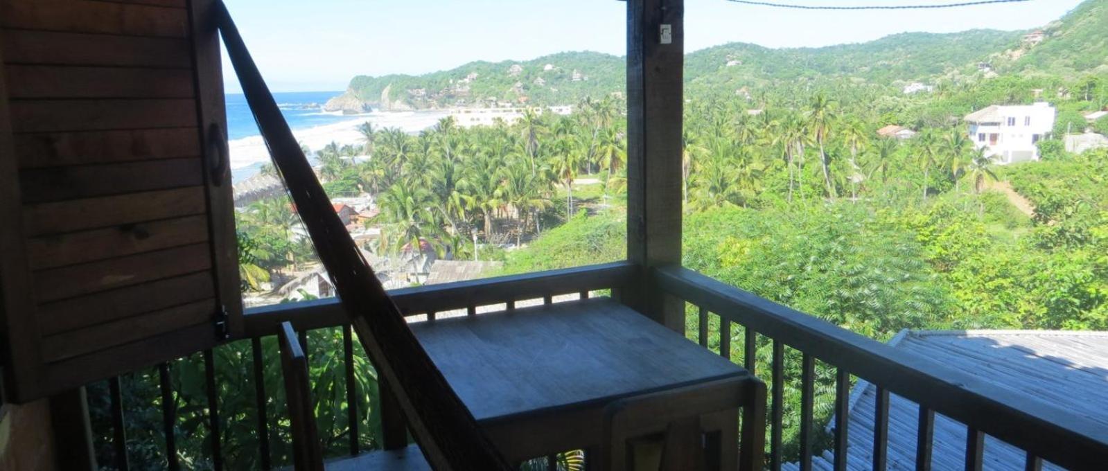 La Loma Linda, Bungalows, Yoga And Feldenkrais, Starlink Internet Zipolite