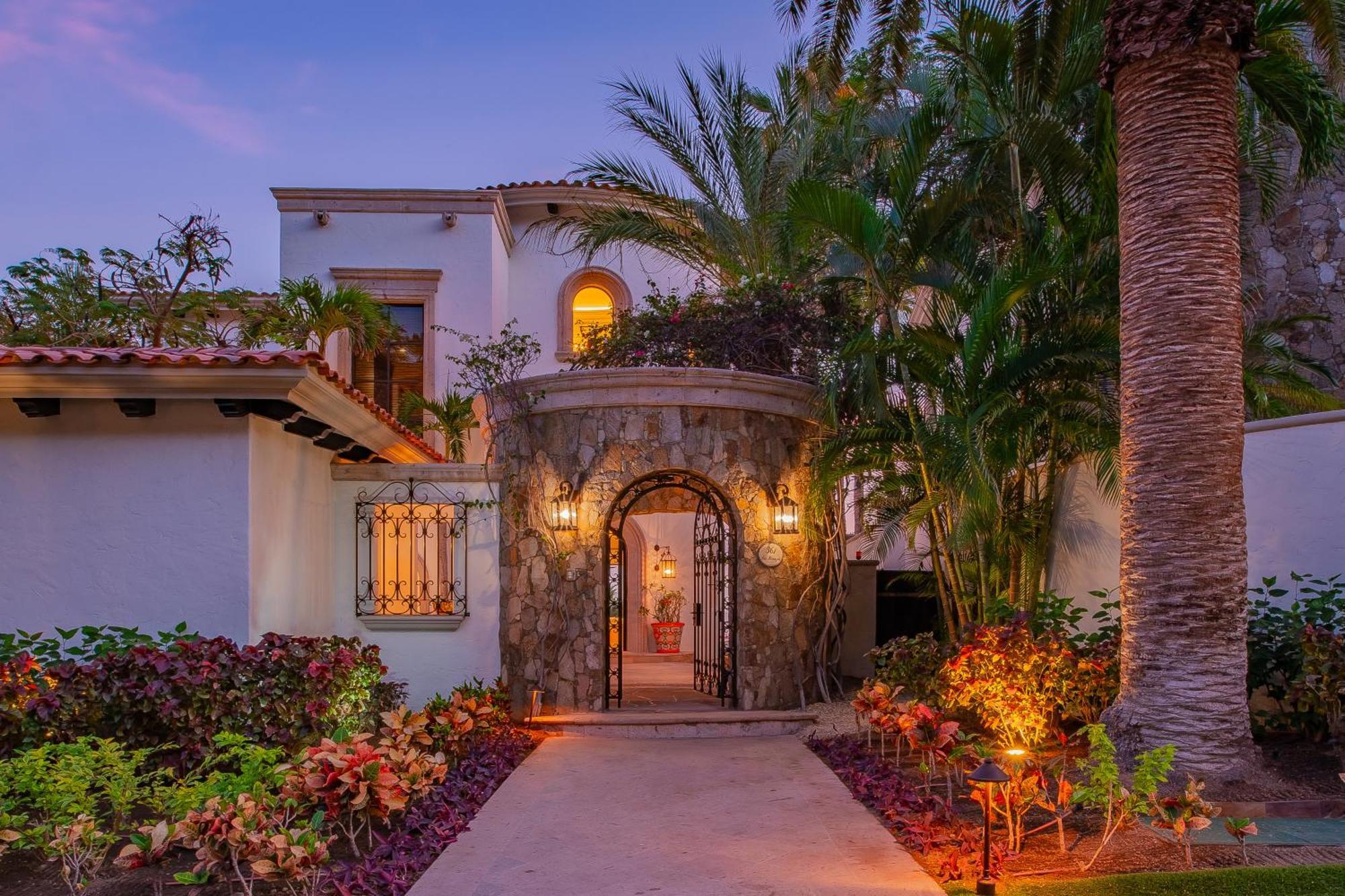 Villa Amazing 5bd Del Mar With Full Staff And Steps From The *