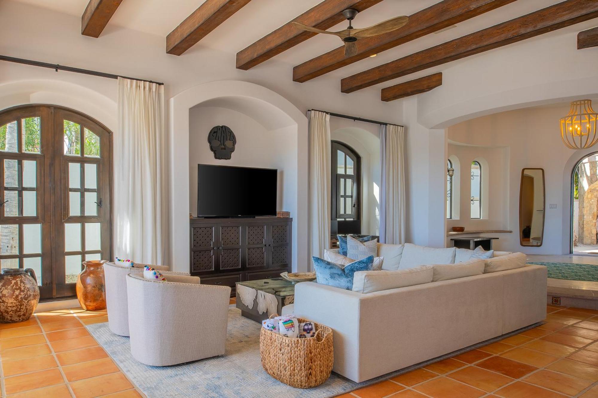 Villa Amazing 5bd Del Mar With Full Staff And Steps From The San Jose del Cabo