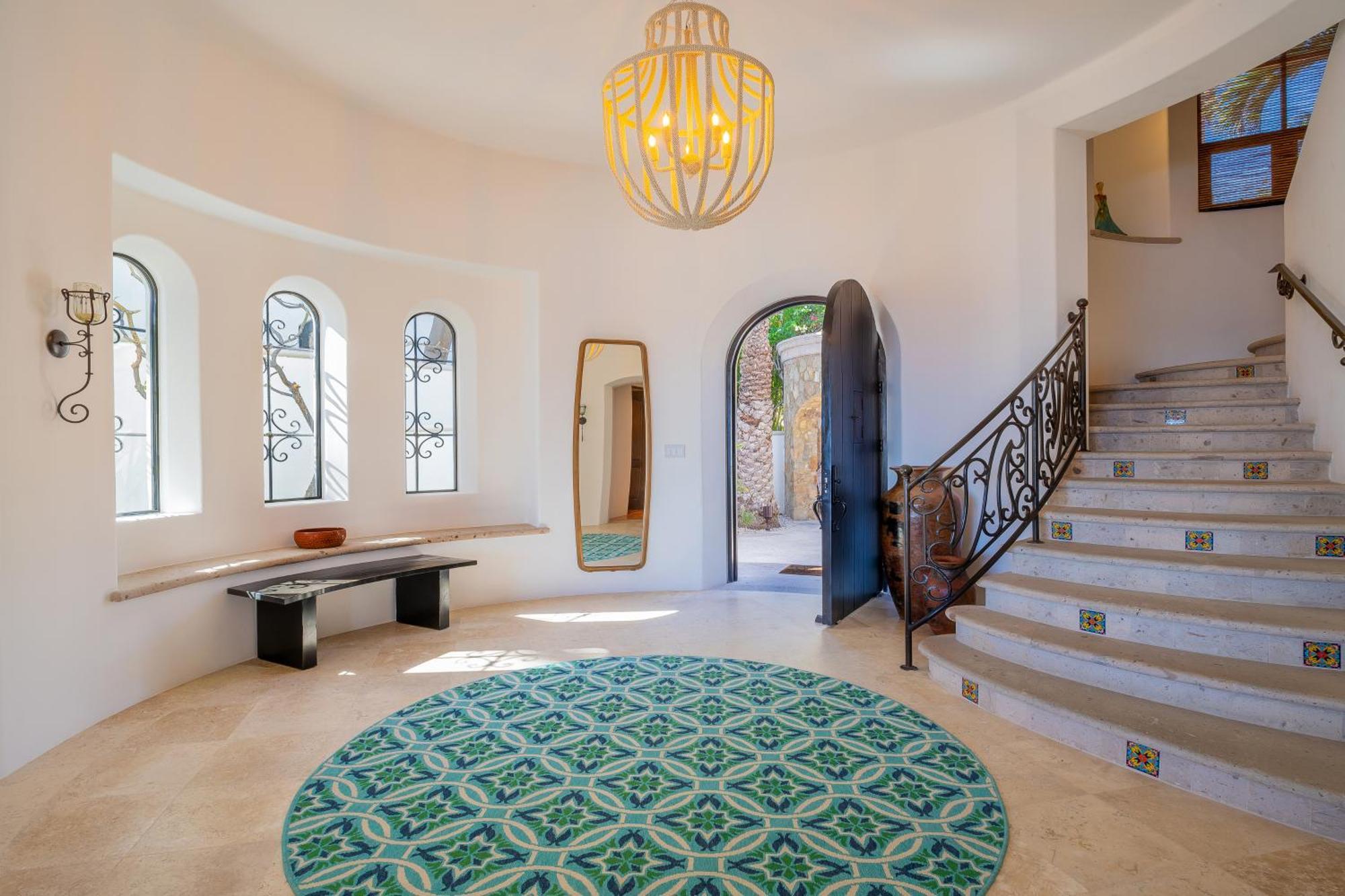 Villa Amazing 5bd Del Mar With Full Staff And Steps From The
