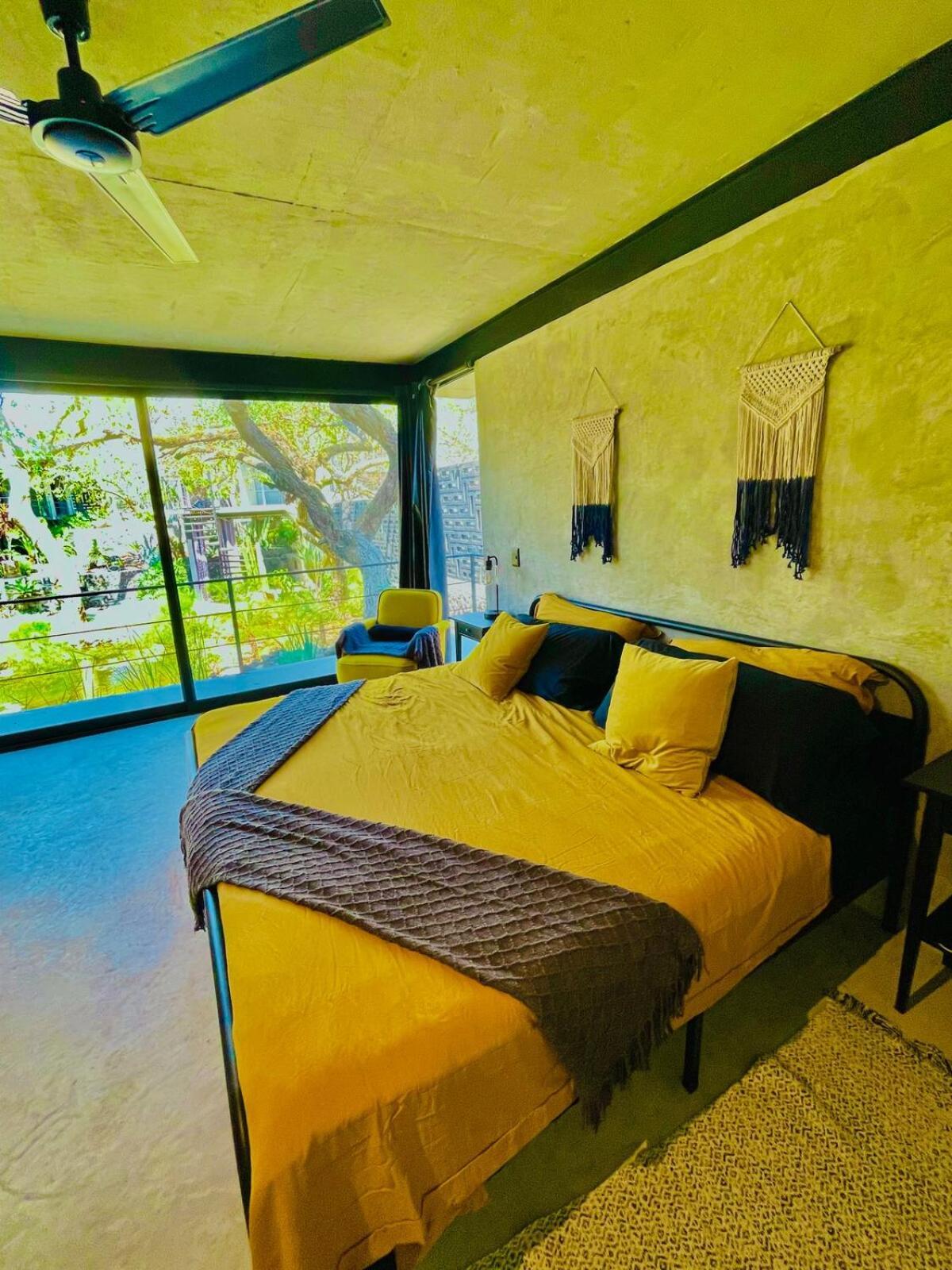 Villa Casa Alma 2 With Pond, Gym &