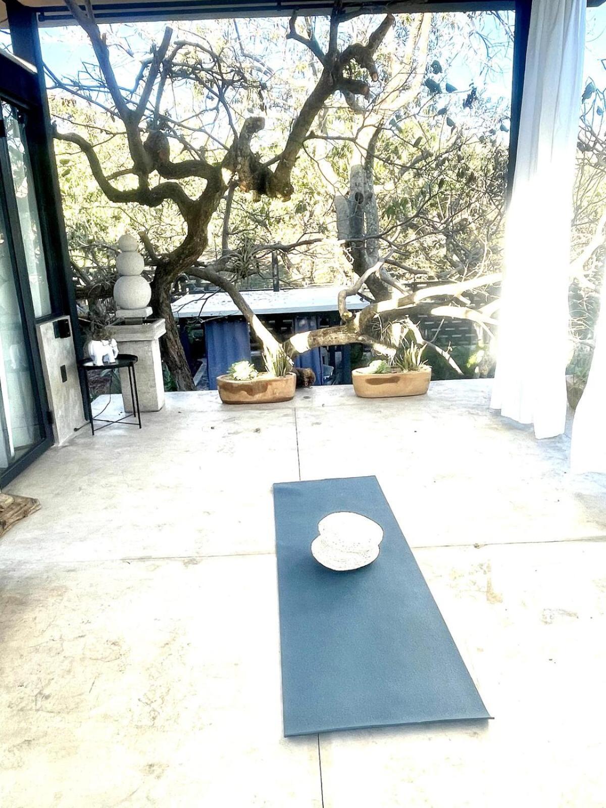 Casa Alma 2 With Pond, Gym &