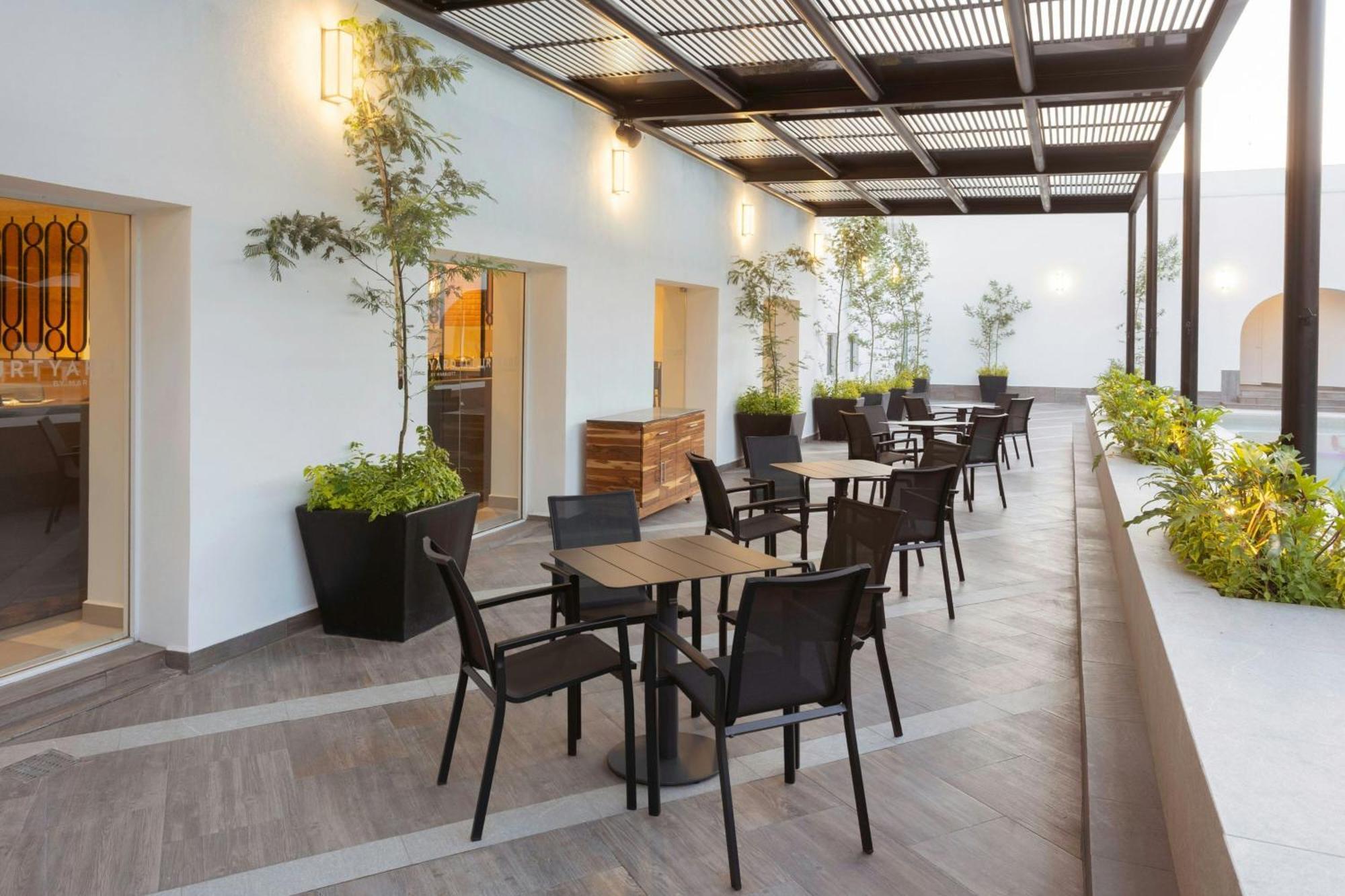 Courtyard By Marriott Animas Hotel 4*