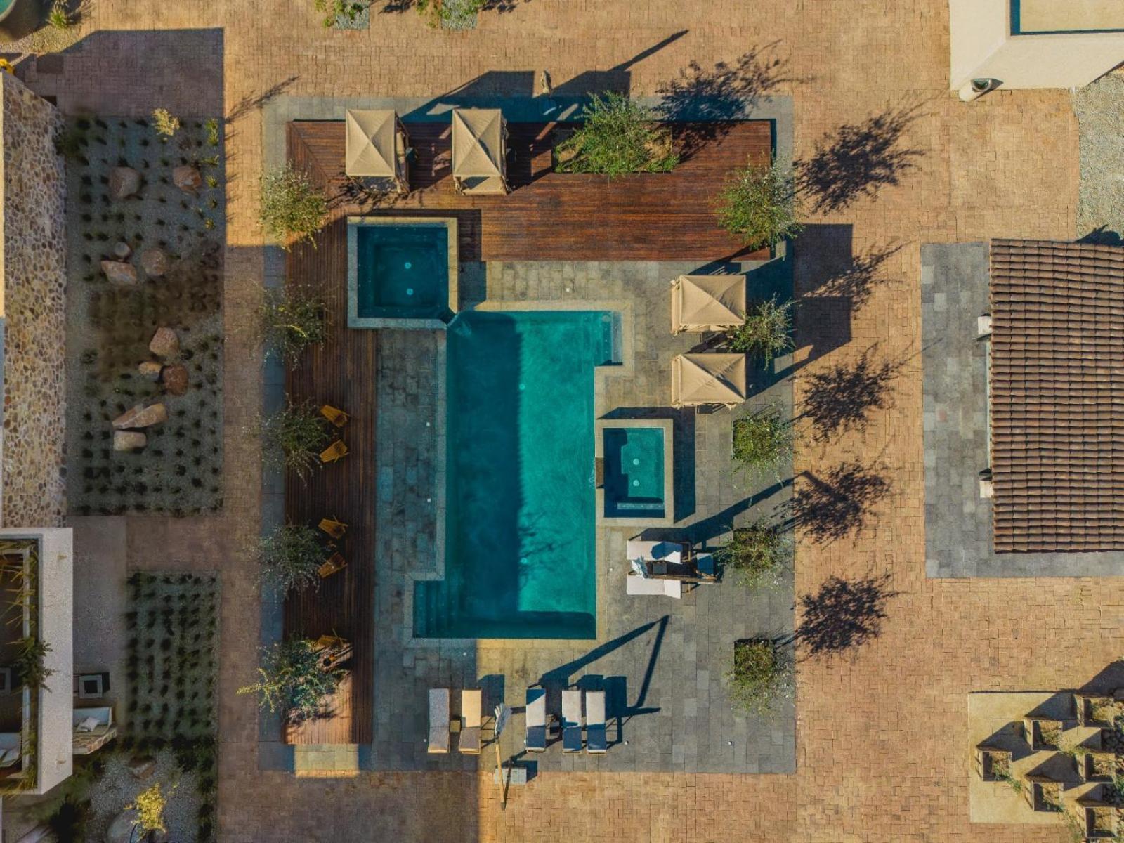 Flores De Sal-valle De Guadalupe Hotel El Porvenir