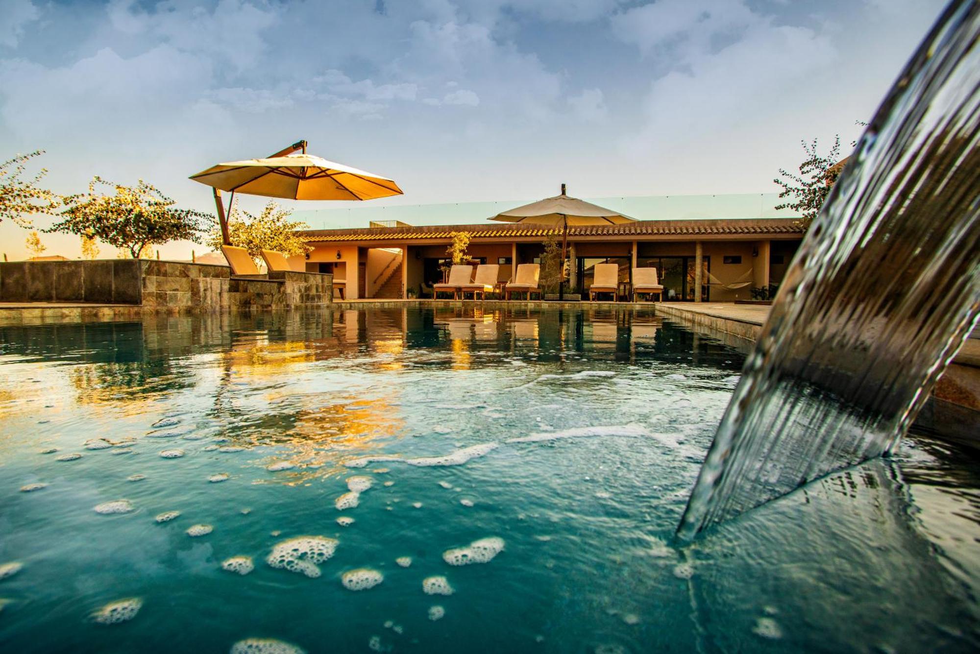 Hotel Flores De Sal-valle De Guadalupe El Porvenir