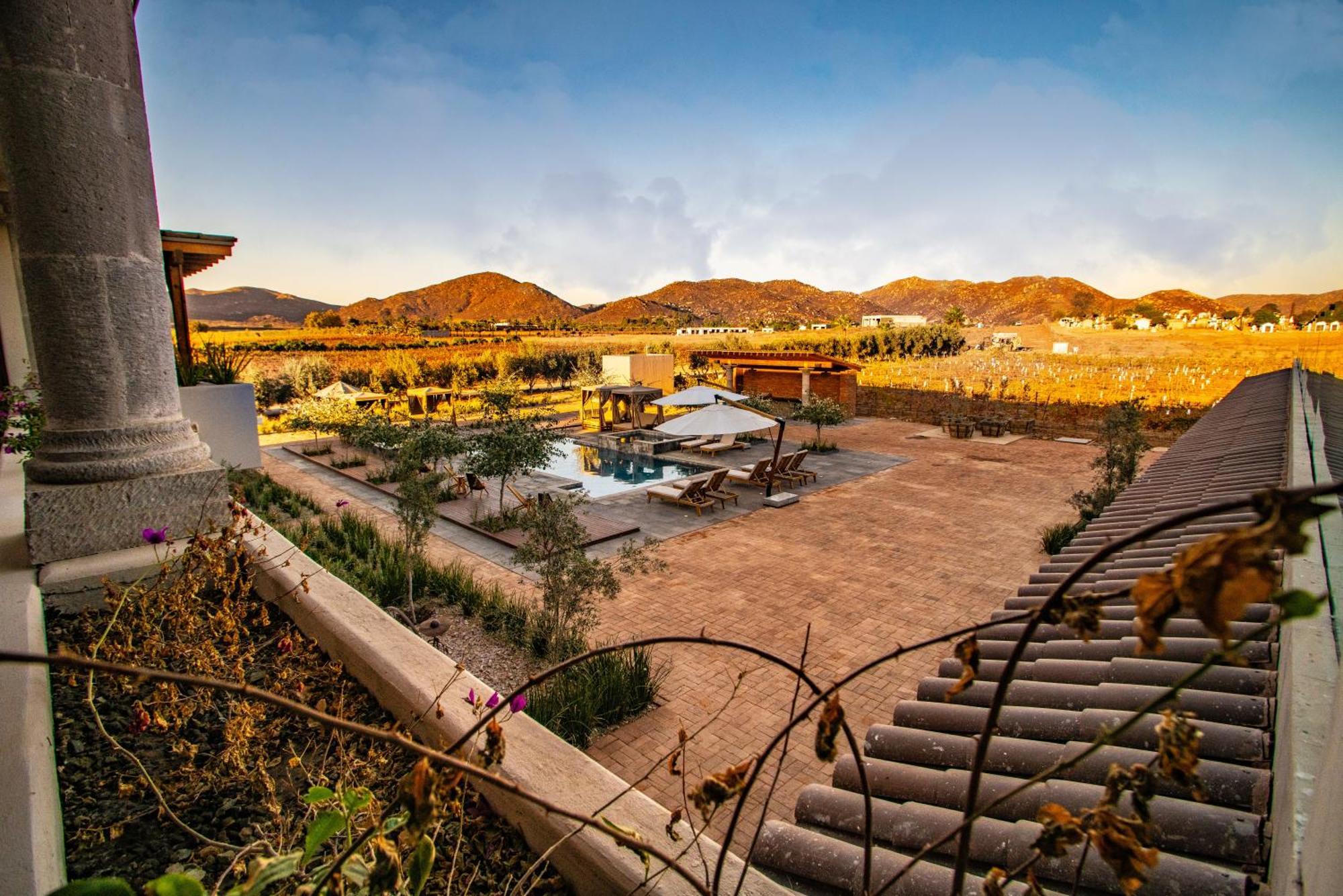 Hotel Flores De Sal-valle De Guadalupe