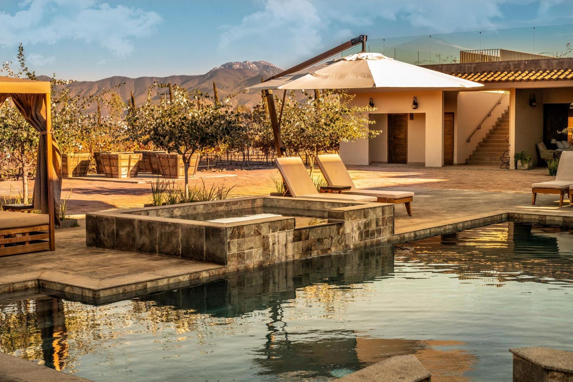 Hotel Flores De Sal-valle De Guadalupe El Porvenir