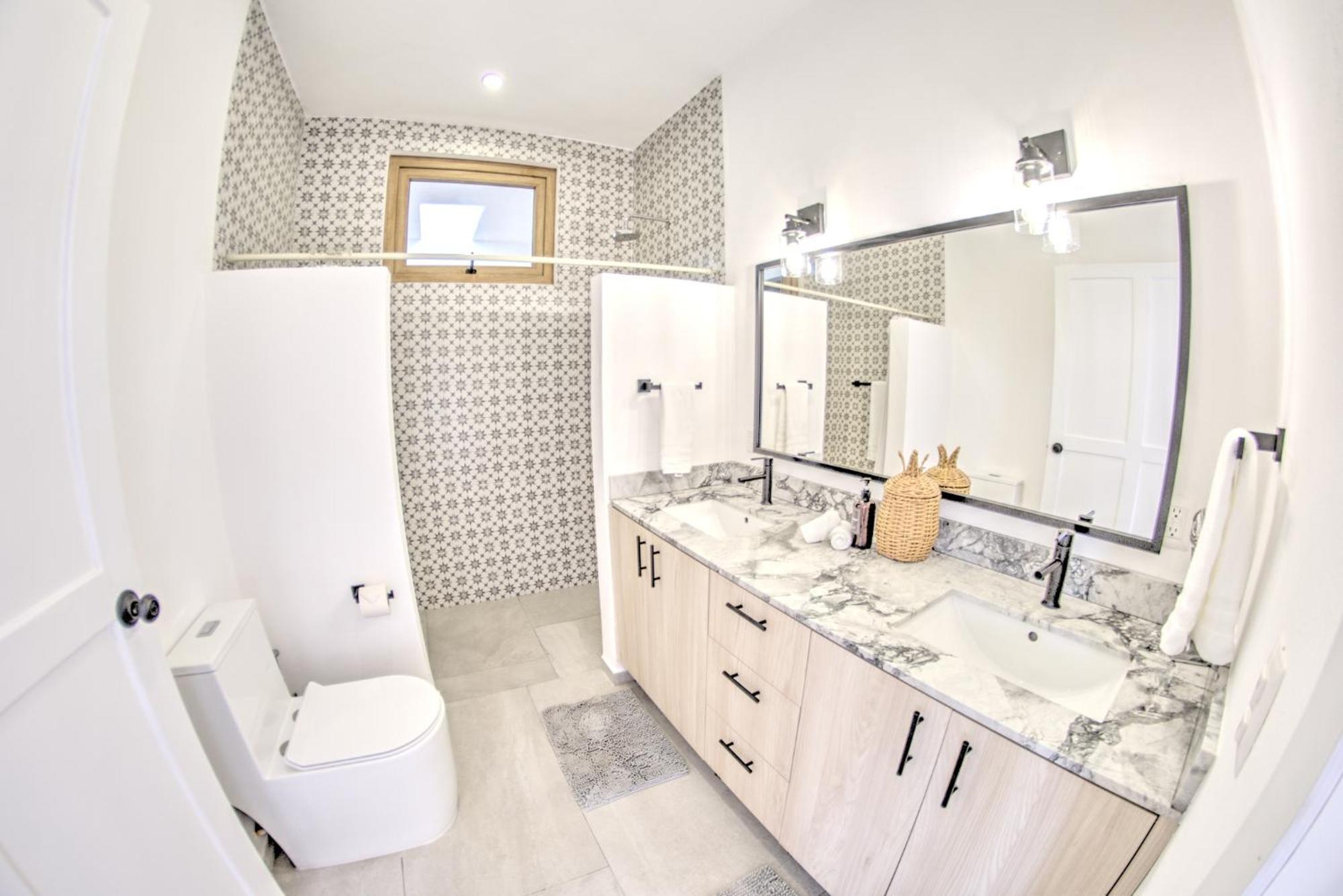 Estadios - Only 3 Blocks To Apartment