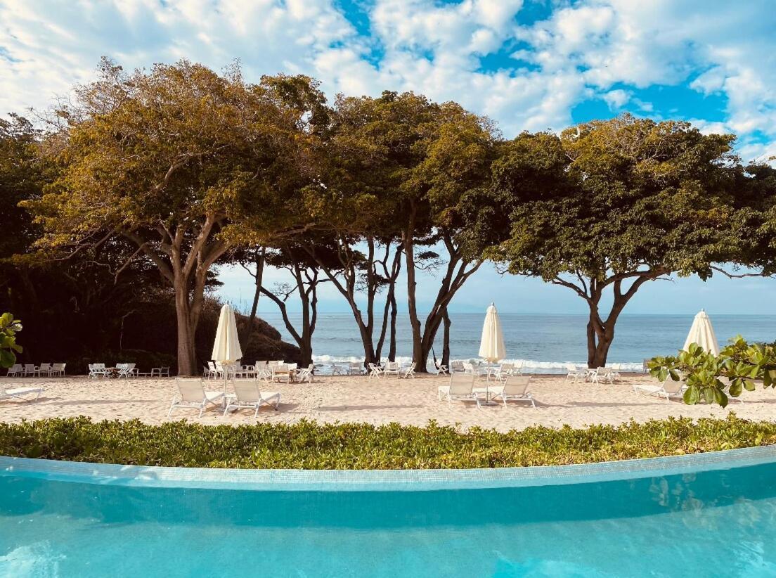 Bolongo Luxury Eli, Front - Punta Mita Higuera Blanca