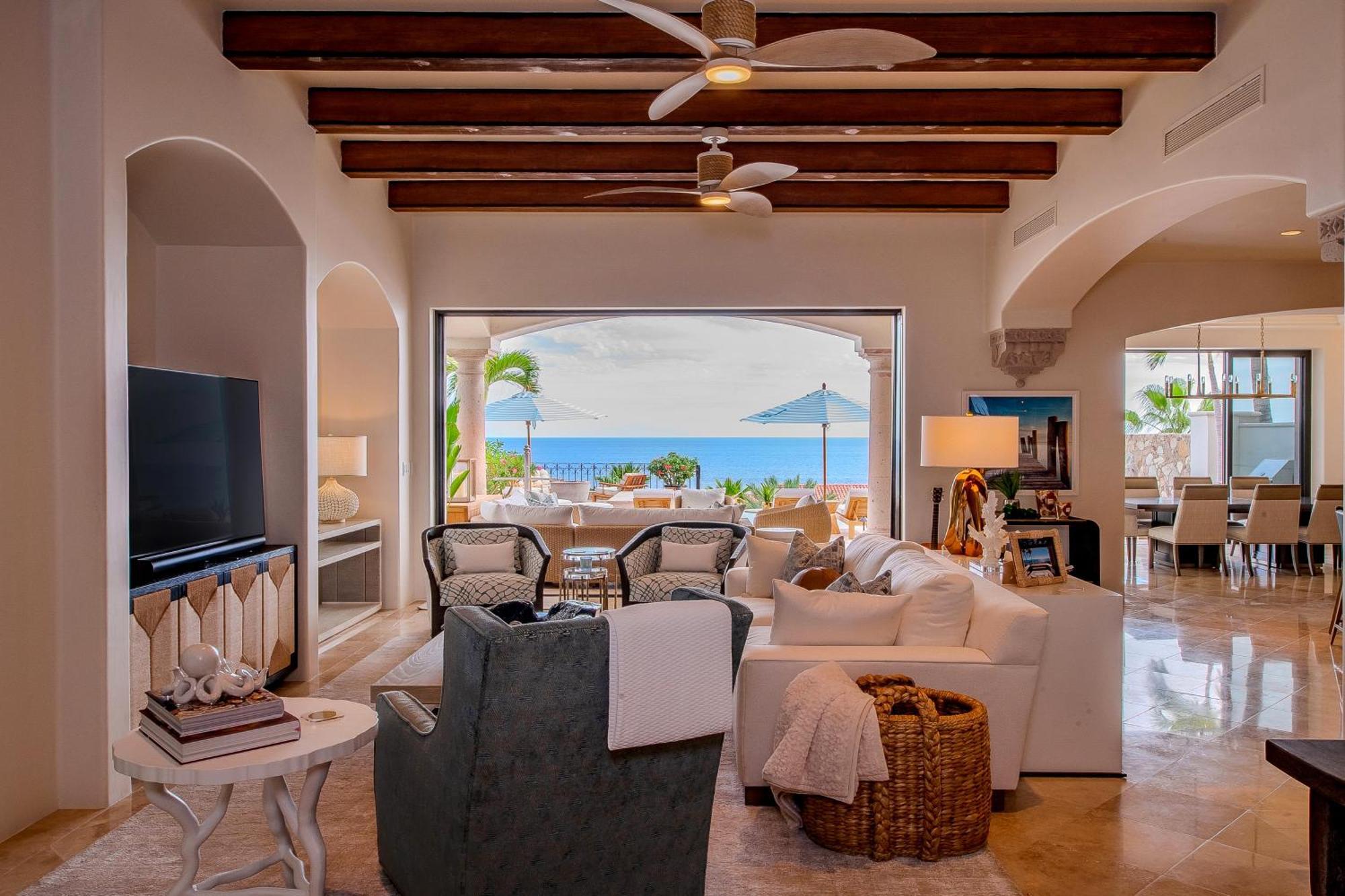 New Stunning Fully Staffed In Del Mar Palmilla Villa *