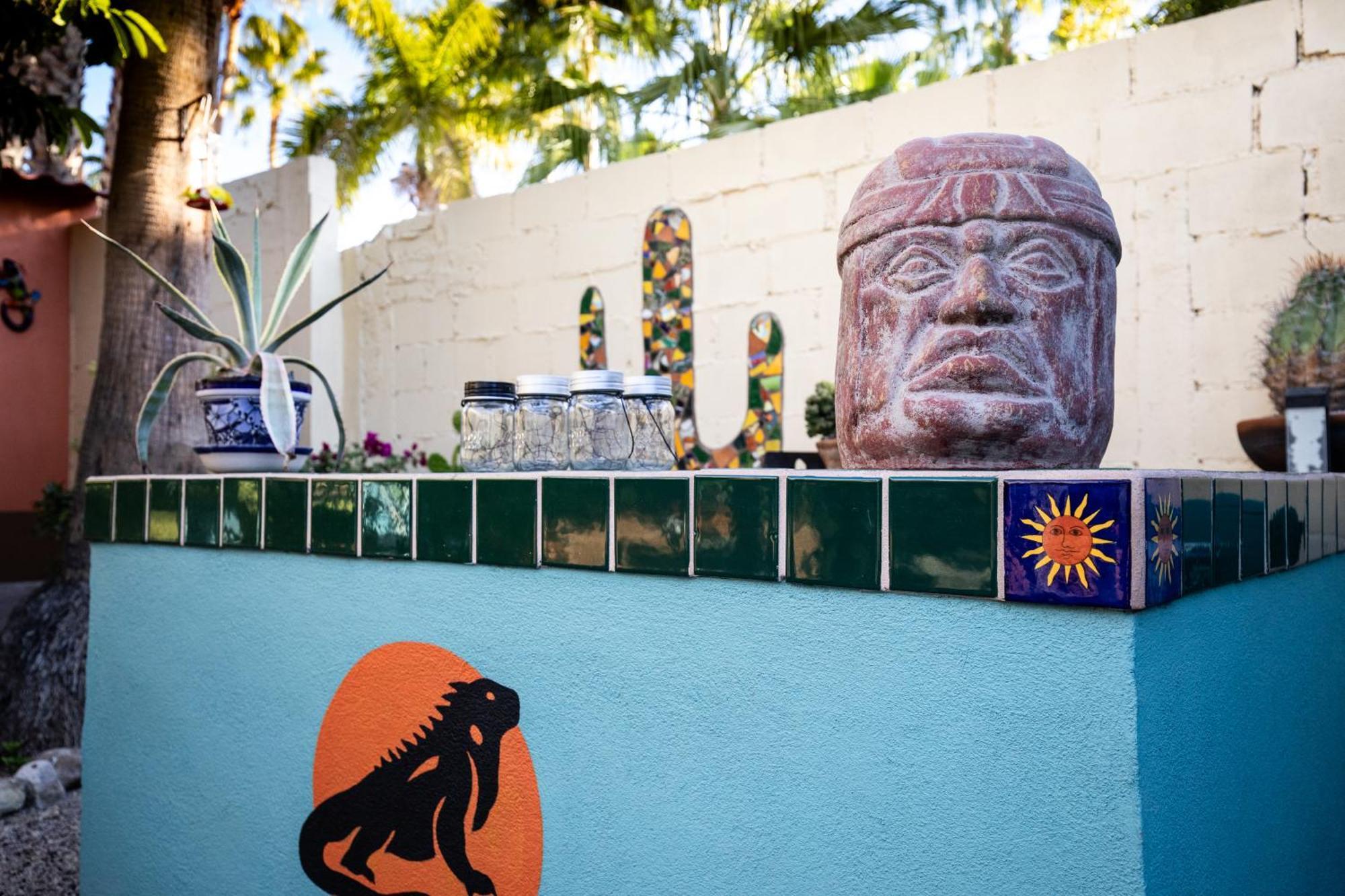 Hotel Iguana 2*