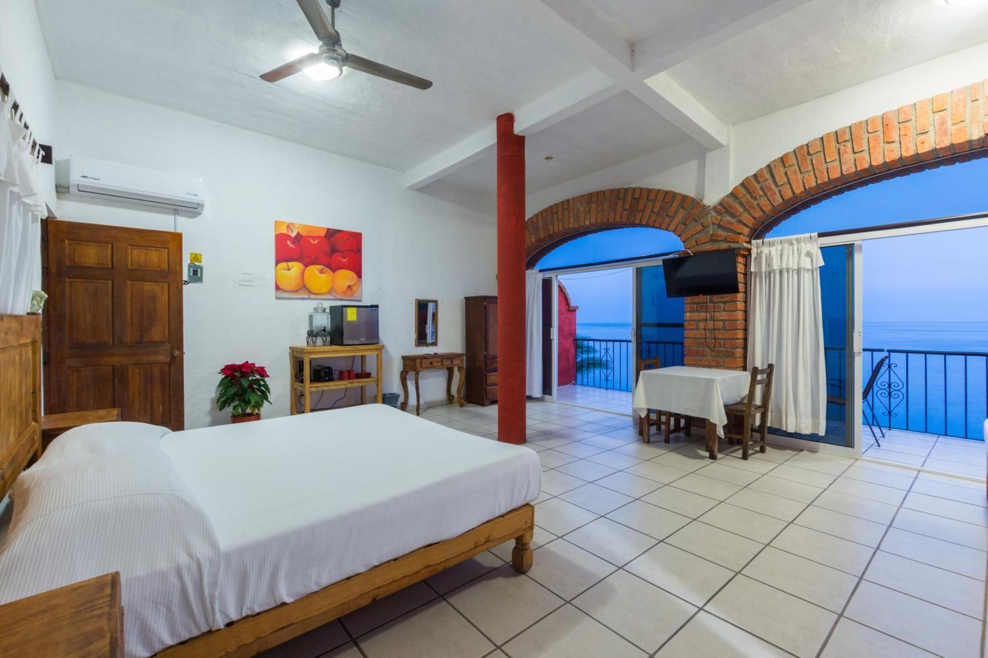 Traditional Sierra Leon Oceanfront - Adults Only