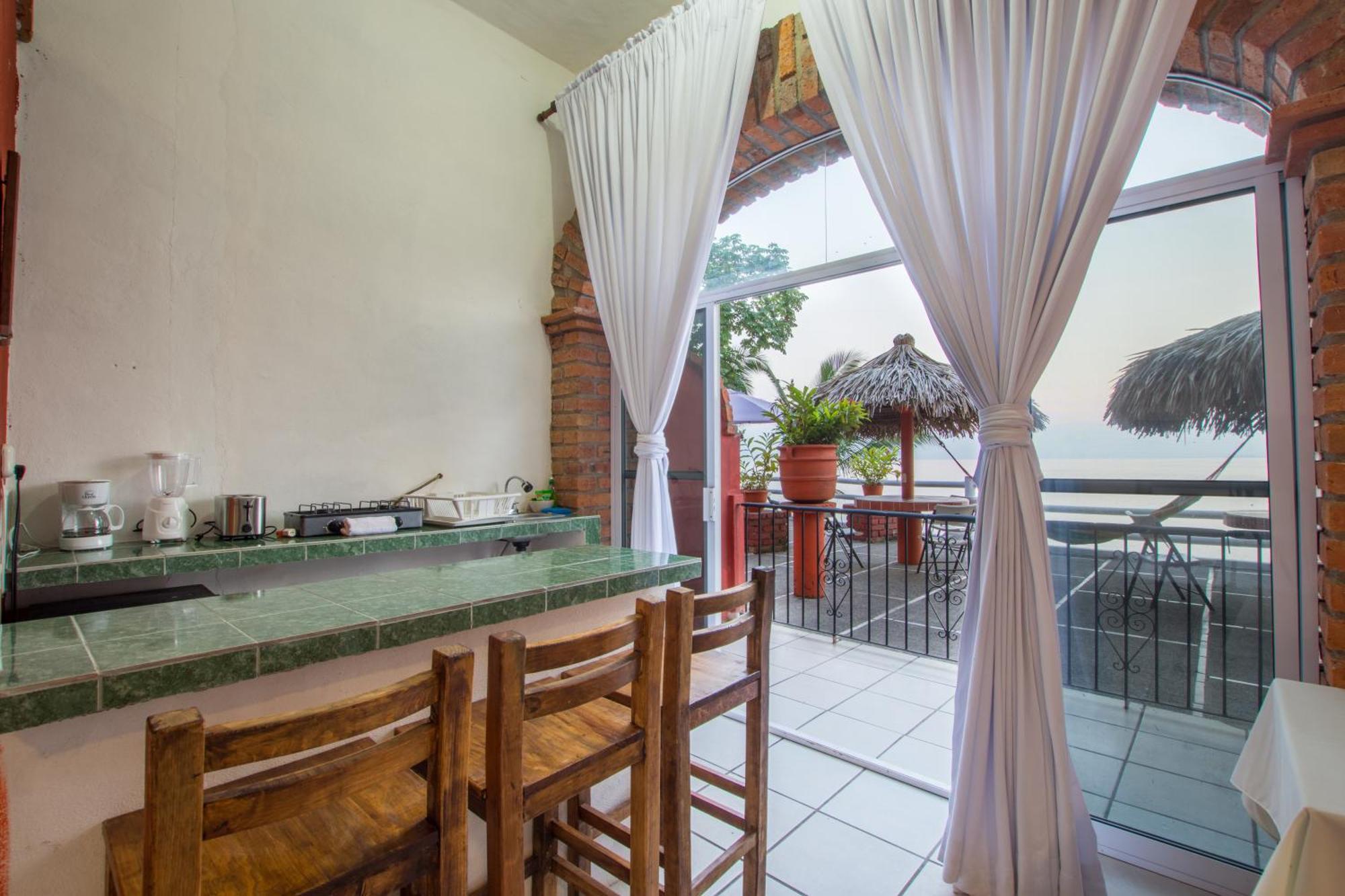 Traditional Sierra Leon Oceanfront - Adults Only Puerto Vallarta