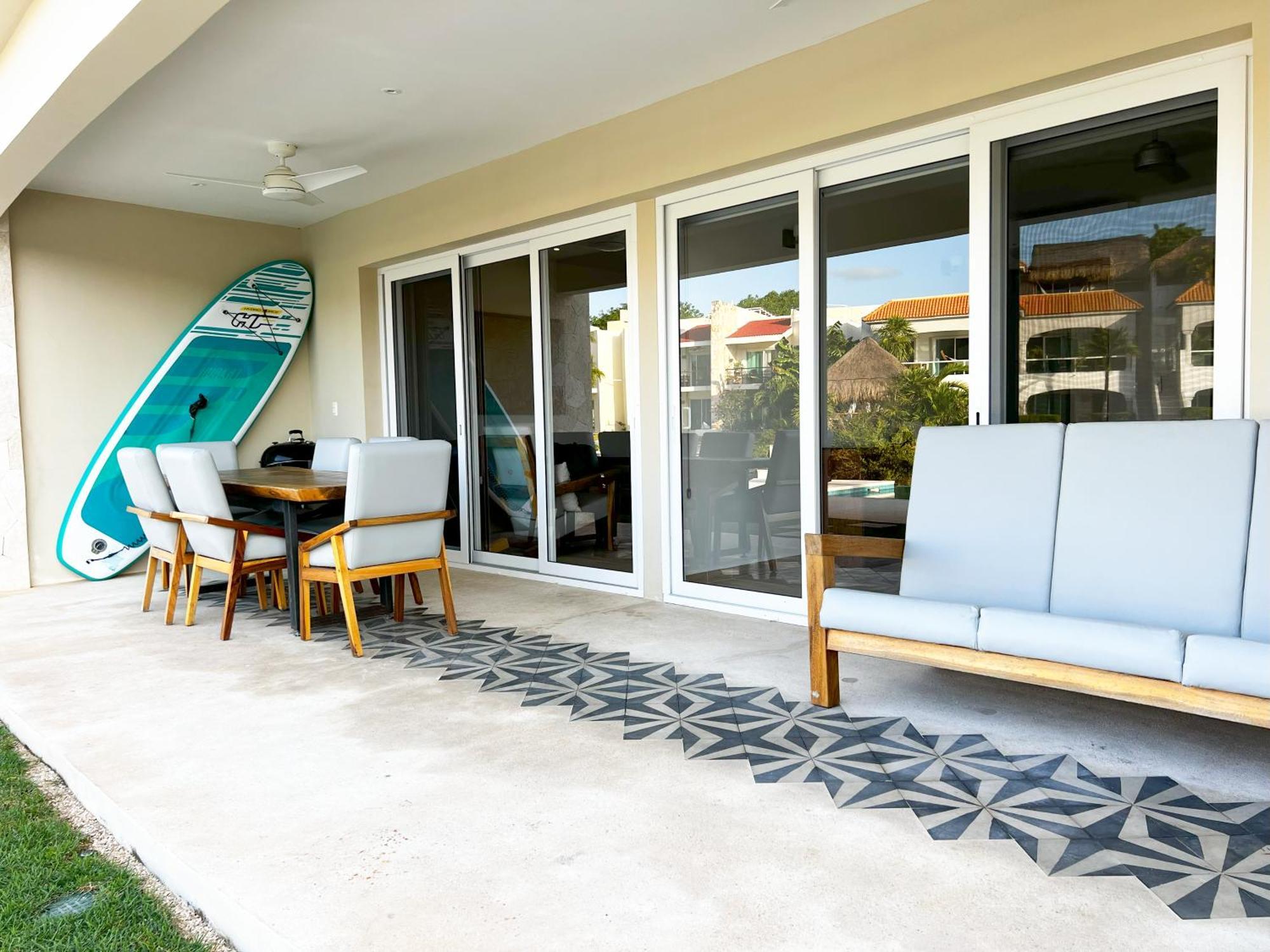 Exclusive, Lagoon Front, 2 Min Beach, Groundfloor, Grill & Paddelboard *