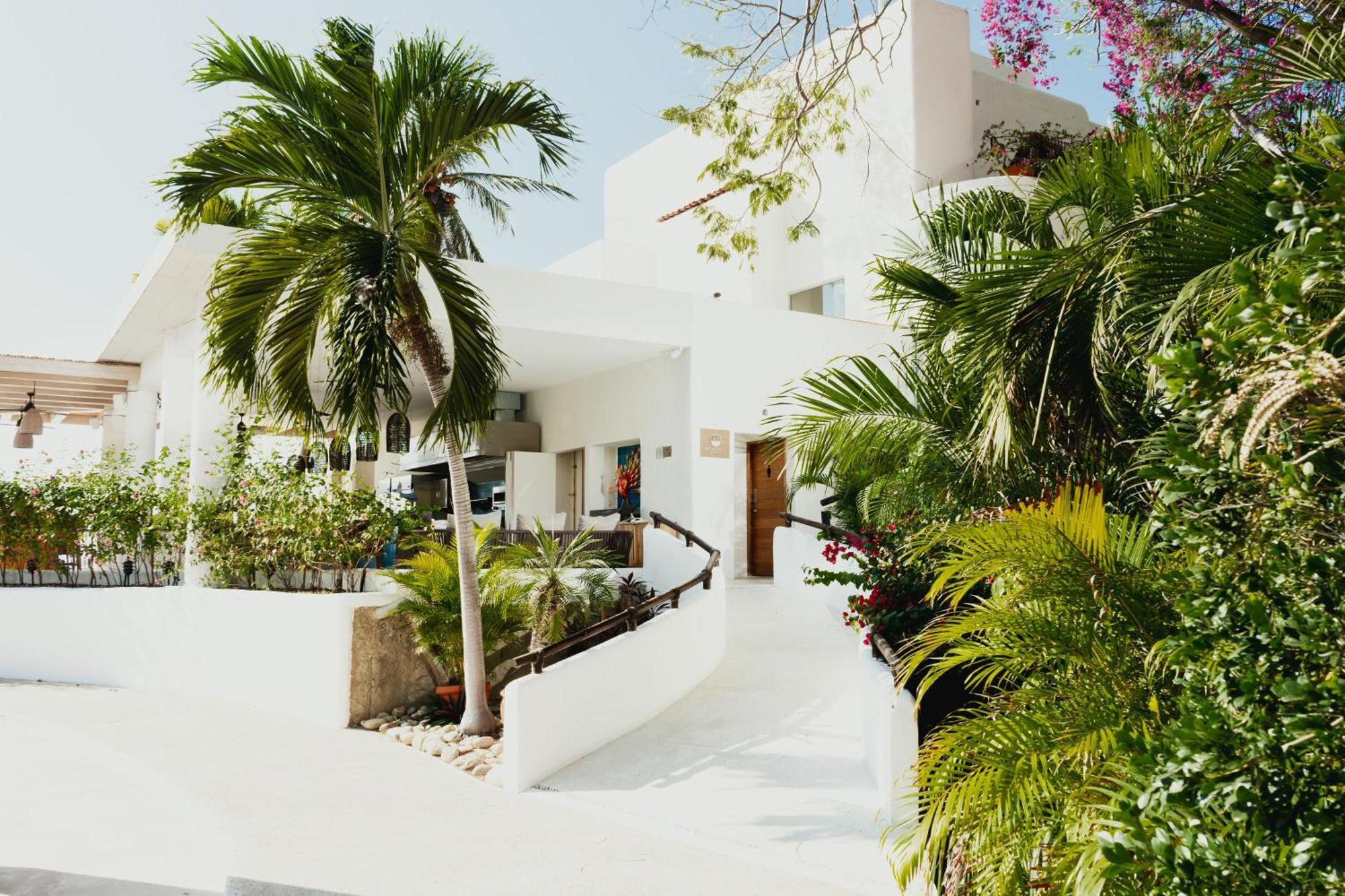 Hotel Camino Real Zaashila Huatulco 5*