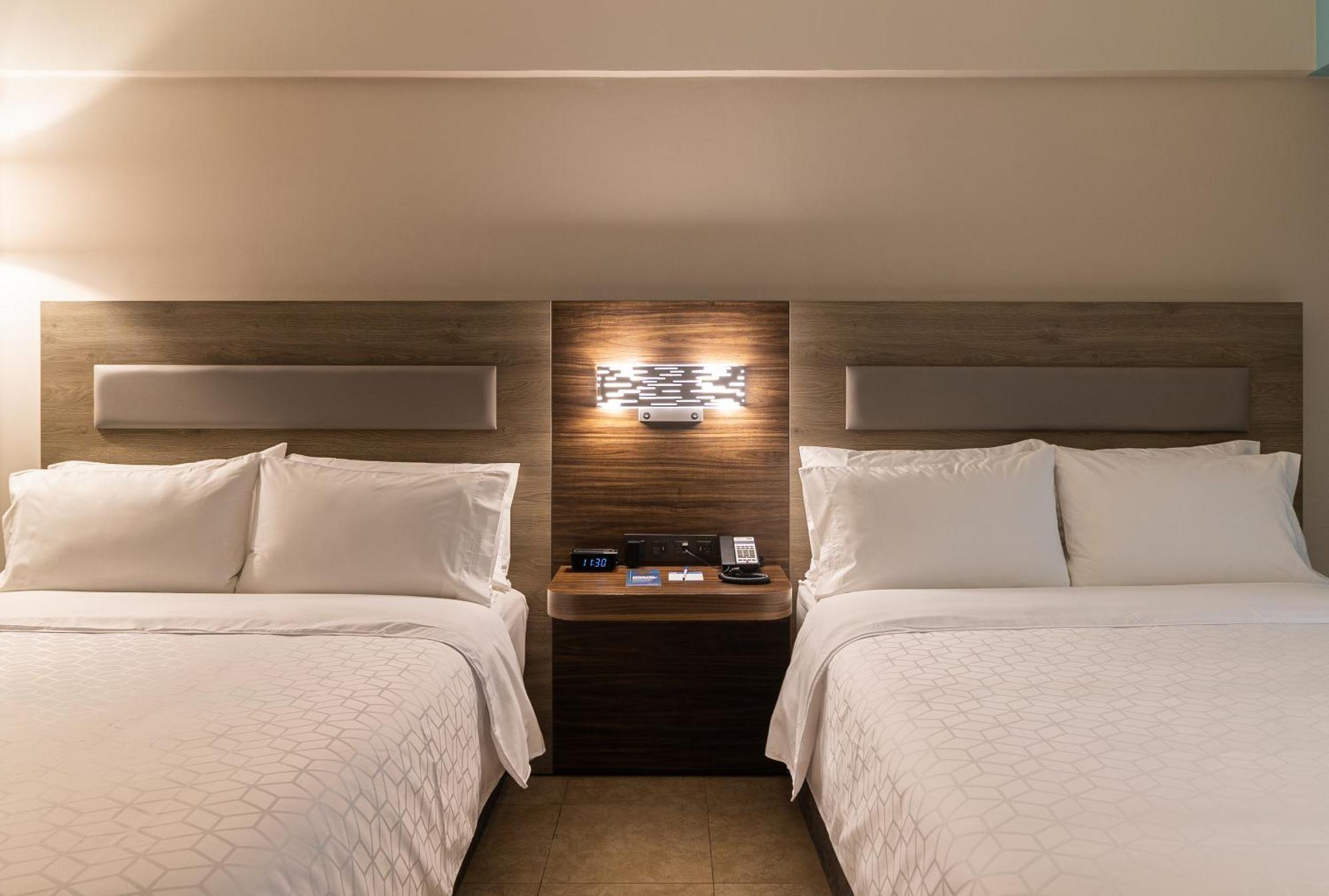 Express By Ihg 4*