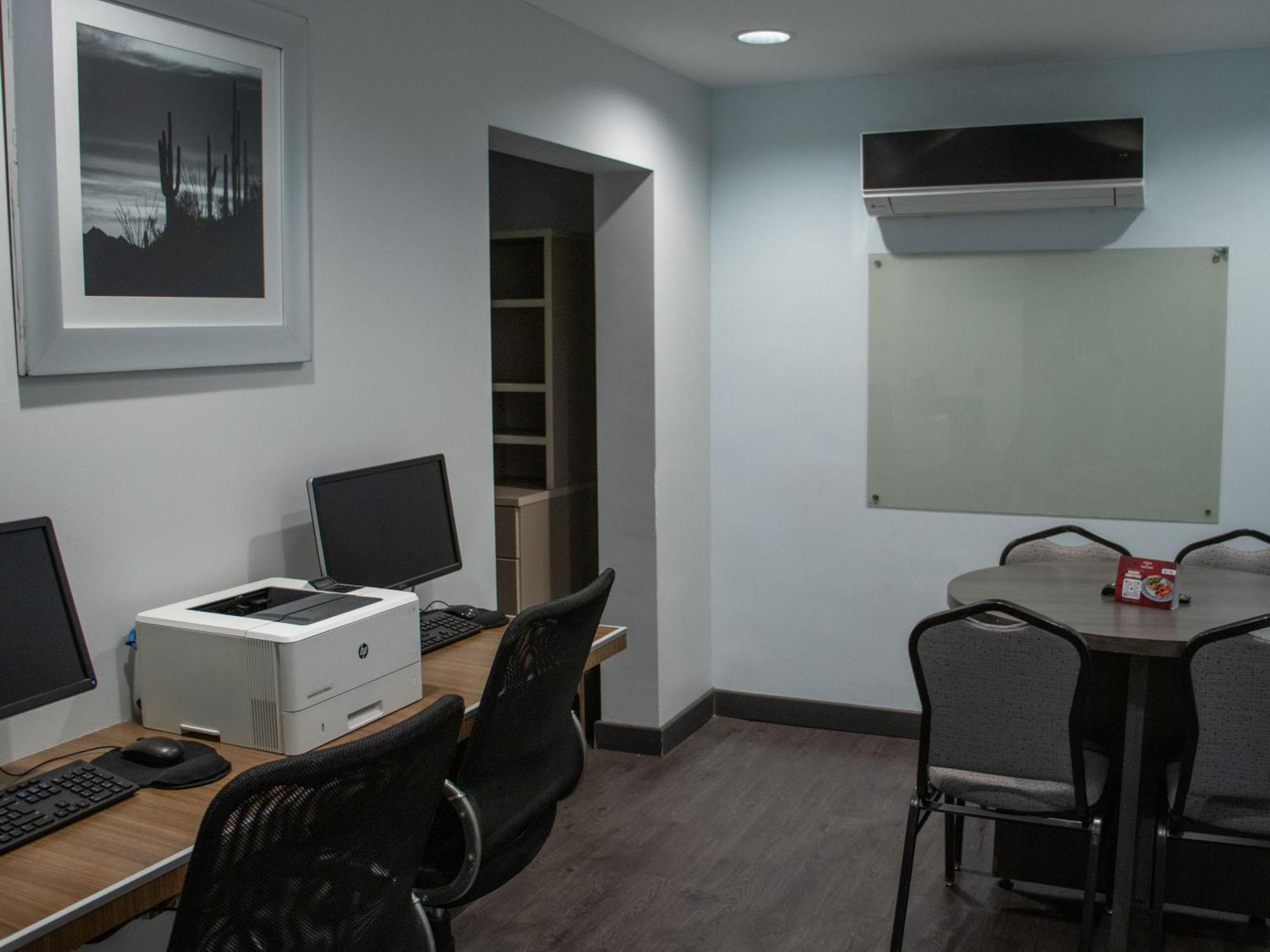 Araiza San Luis R.c. Hotel