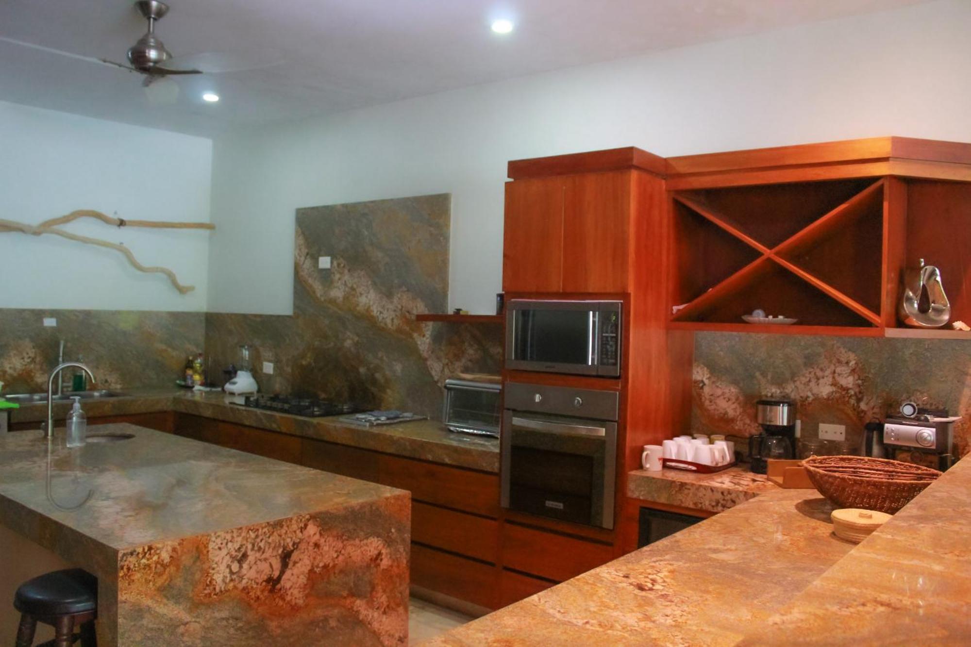 Lemnus Luxury Walking Distance To Holiday home Chicxulub