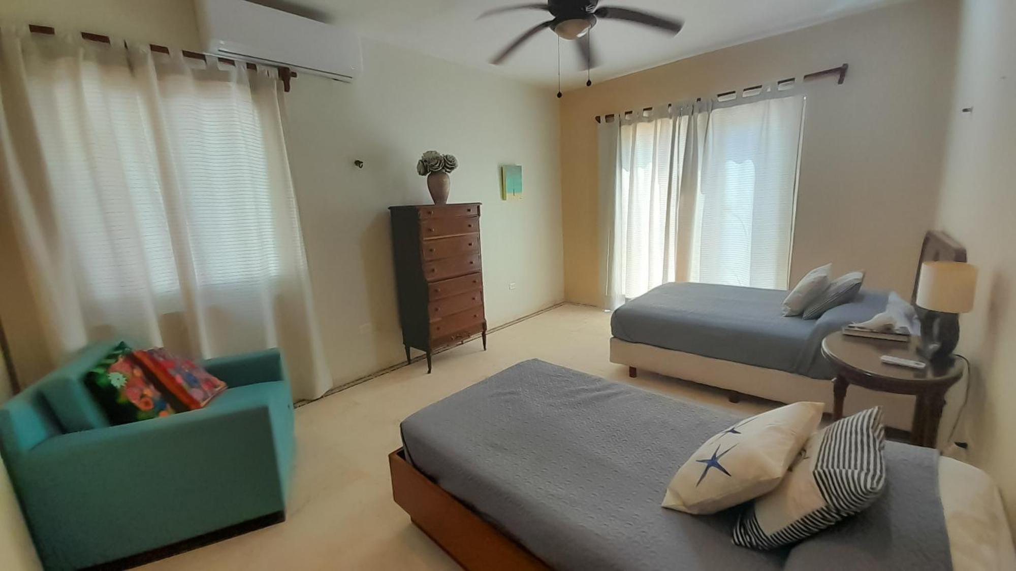 Lemnus Luxury Walking Distance To Holiday home