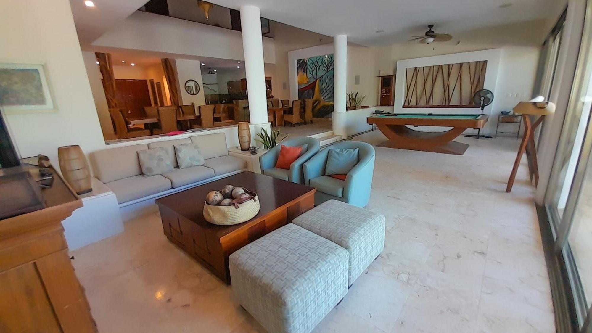 Lemnus Luxury Walking Distance To *