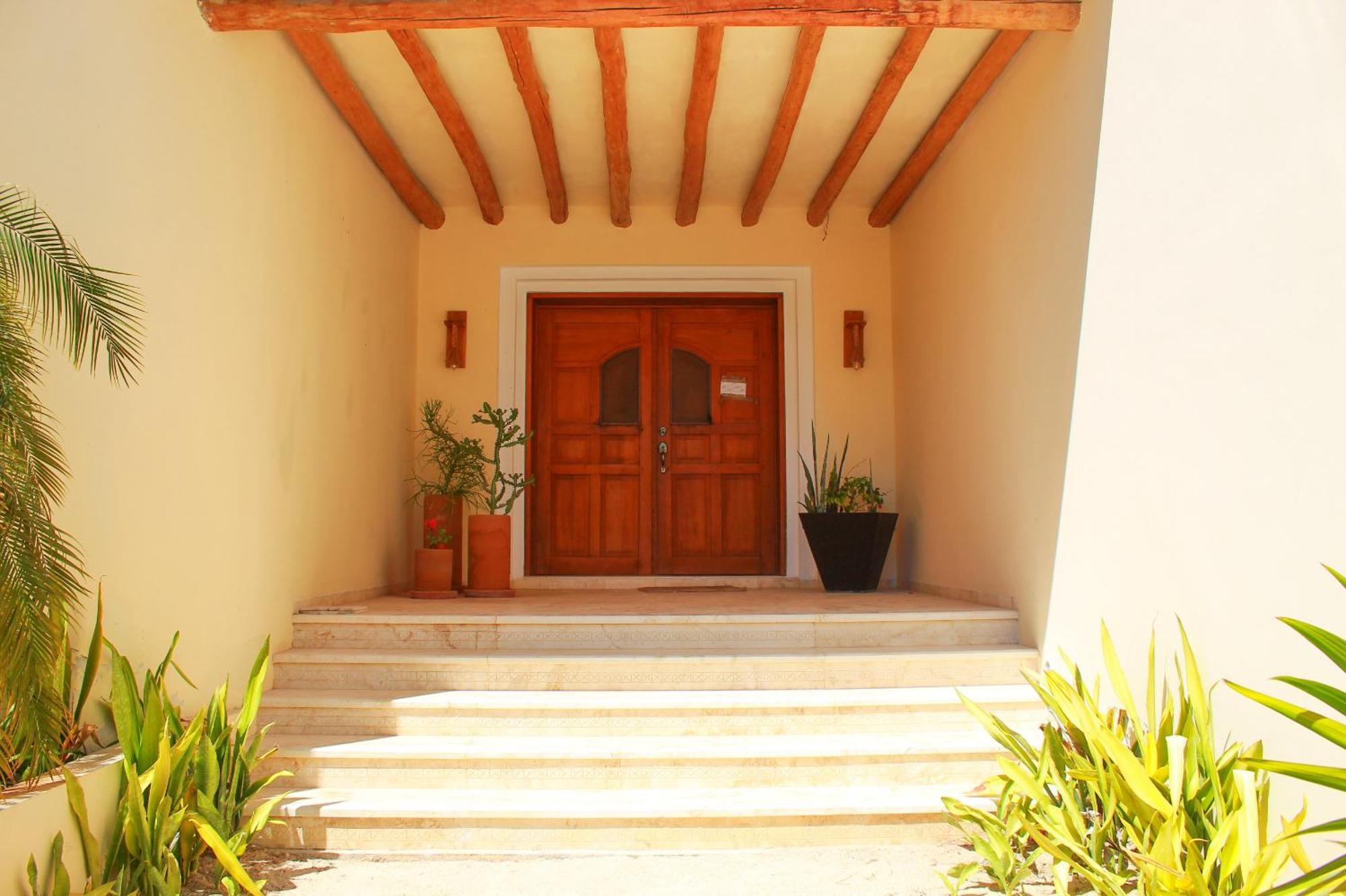 Lemnus Luxury Walking Distance To *
