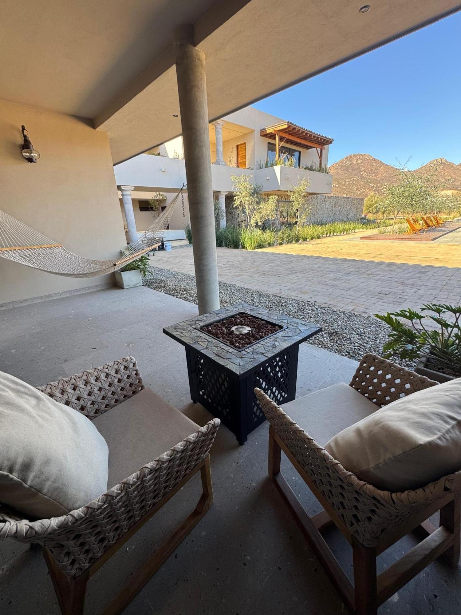 Flores De Sal-valle De Guadalupe Hotel