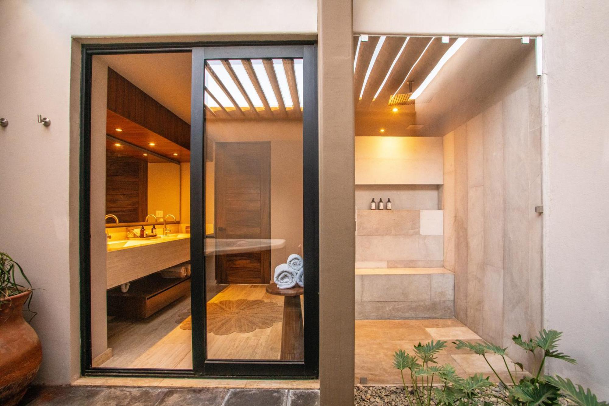 Hotel Flores De Sal-valle De Guadalupe 4*