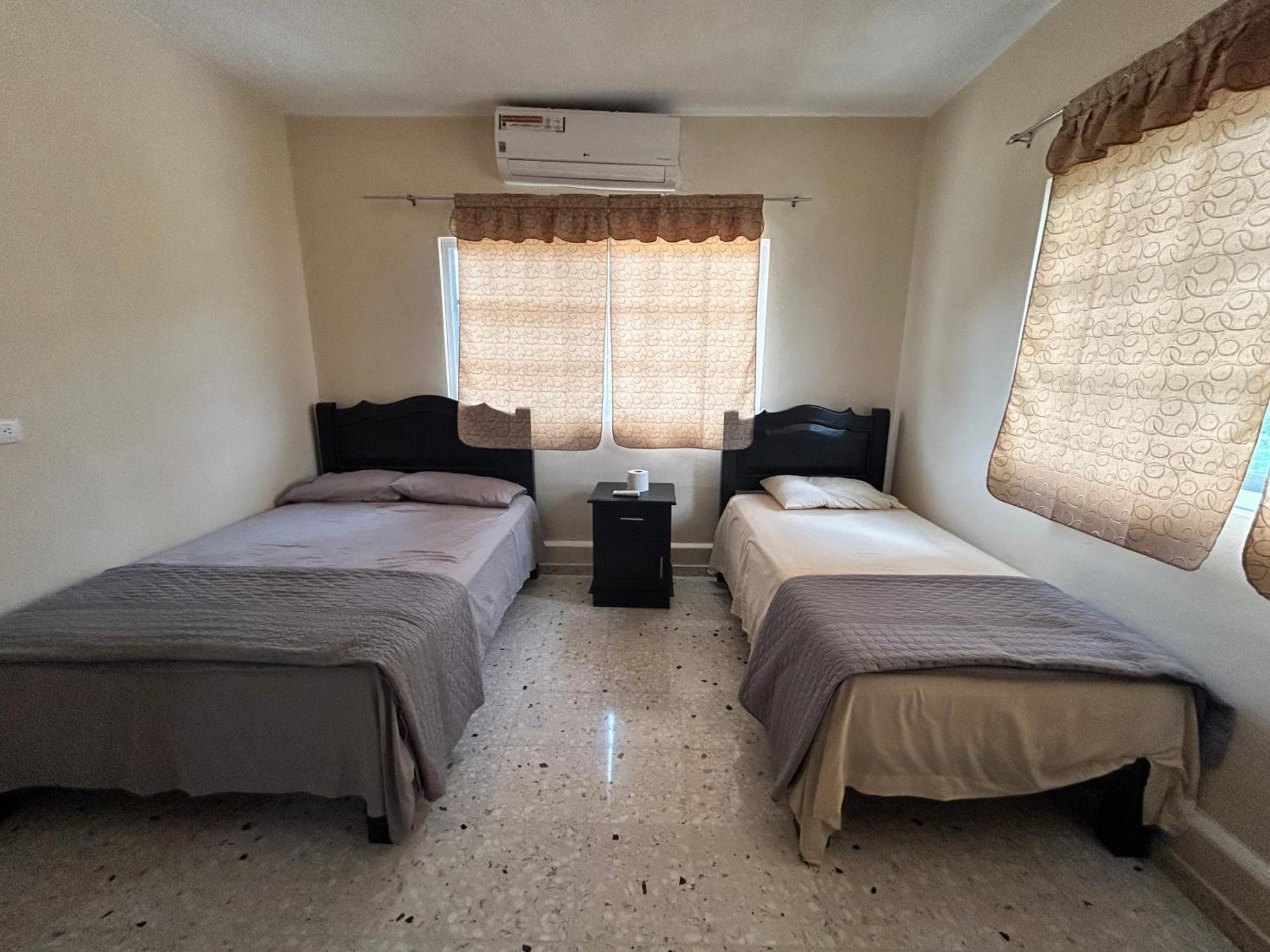Tik Hall Guest house *