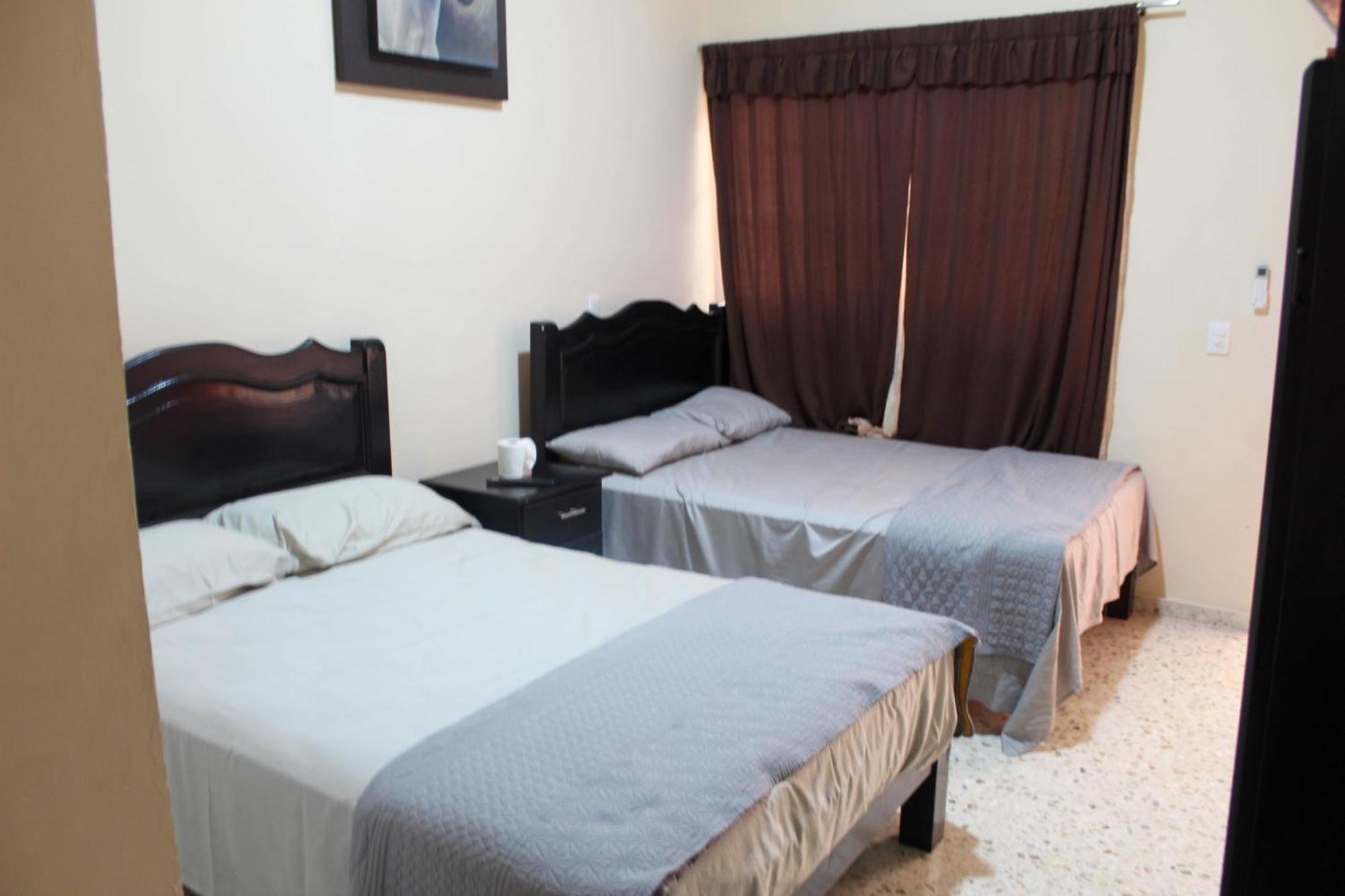 Guest house Tik Hall *