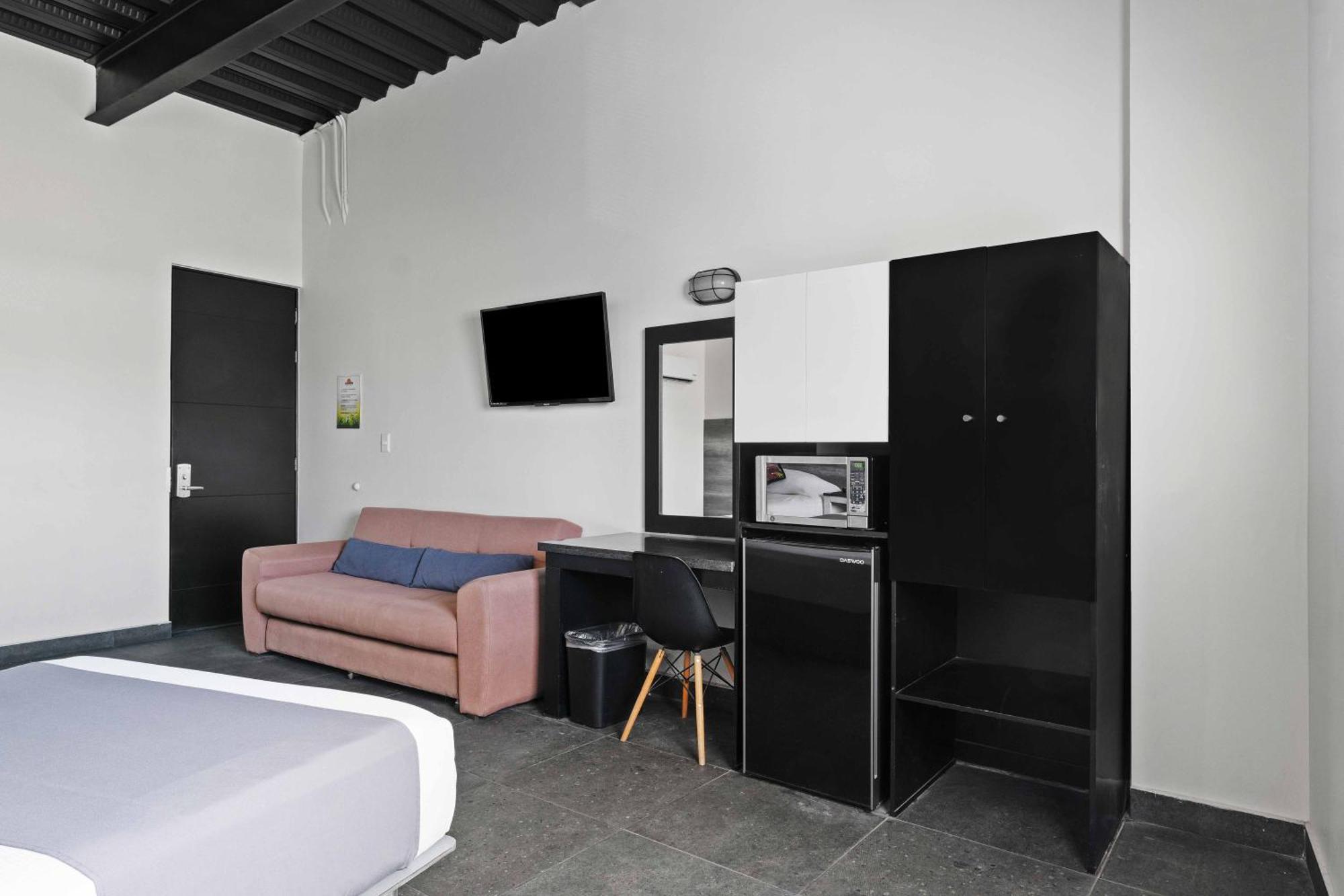 Homesuites Malecon