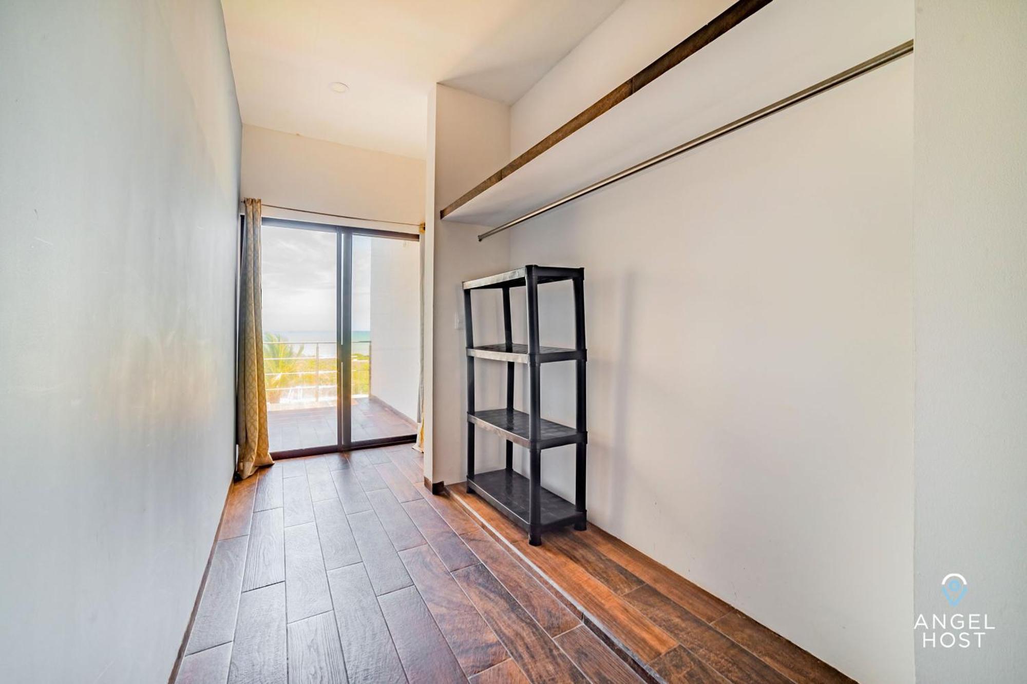 Beachfront With Private Pool Steps To The Sea! *