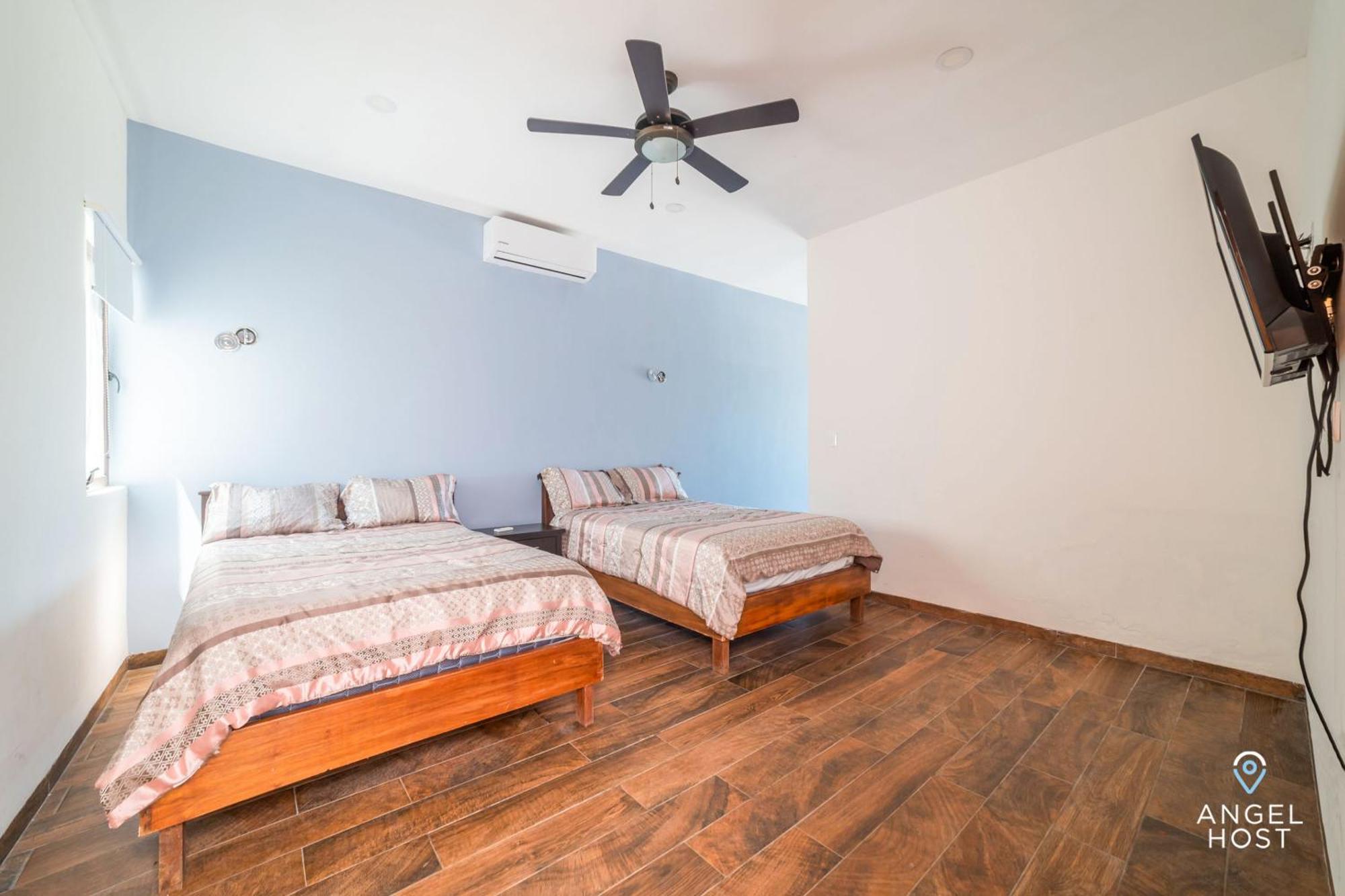Holiday home Beachfront With Private Pool Steps To The Sea! Chicxulub