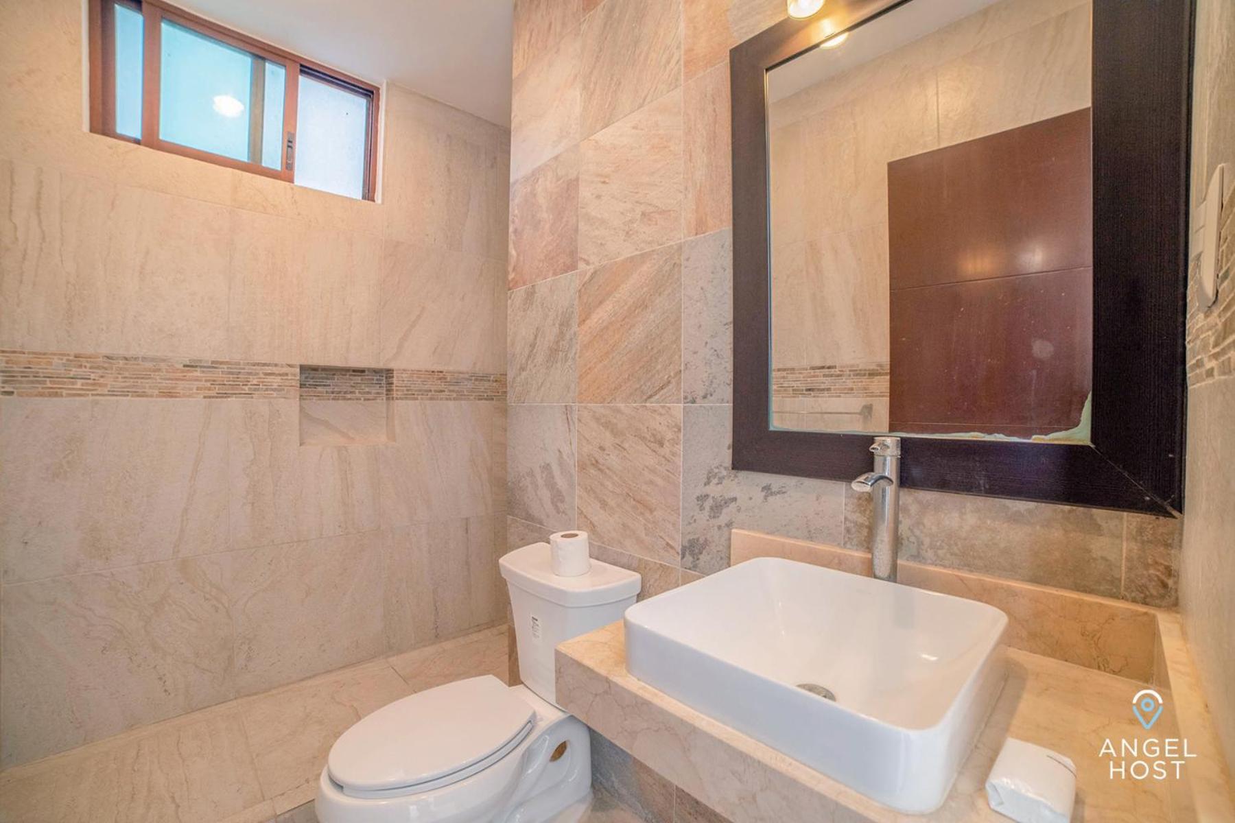 Beachfront With Private Pool Steps To The Sea! *