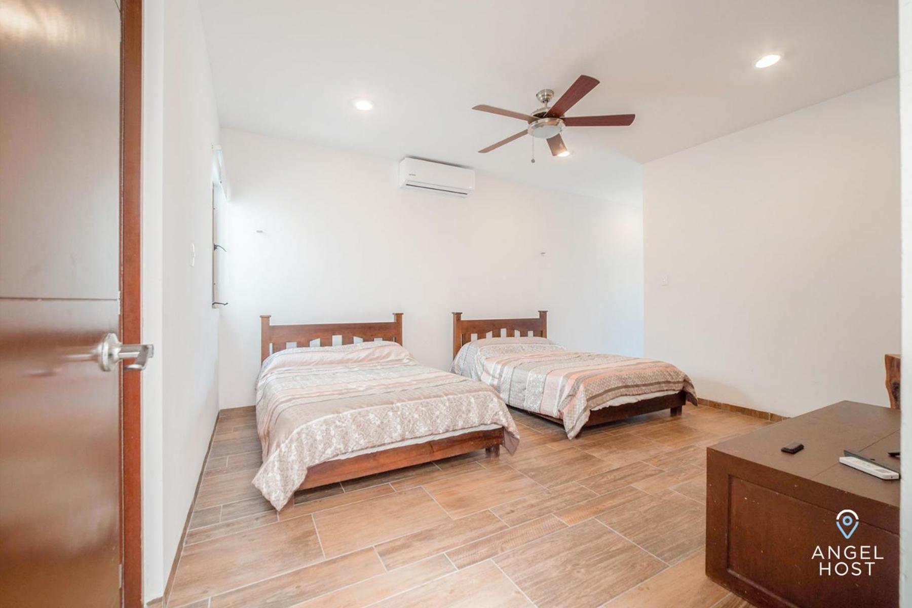 Holiday home Beachfront With Private Pool Steps To The Sea! Chicxulub