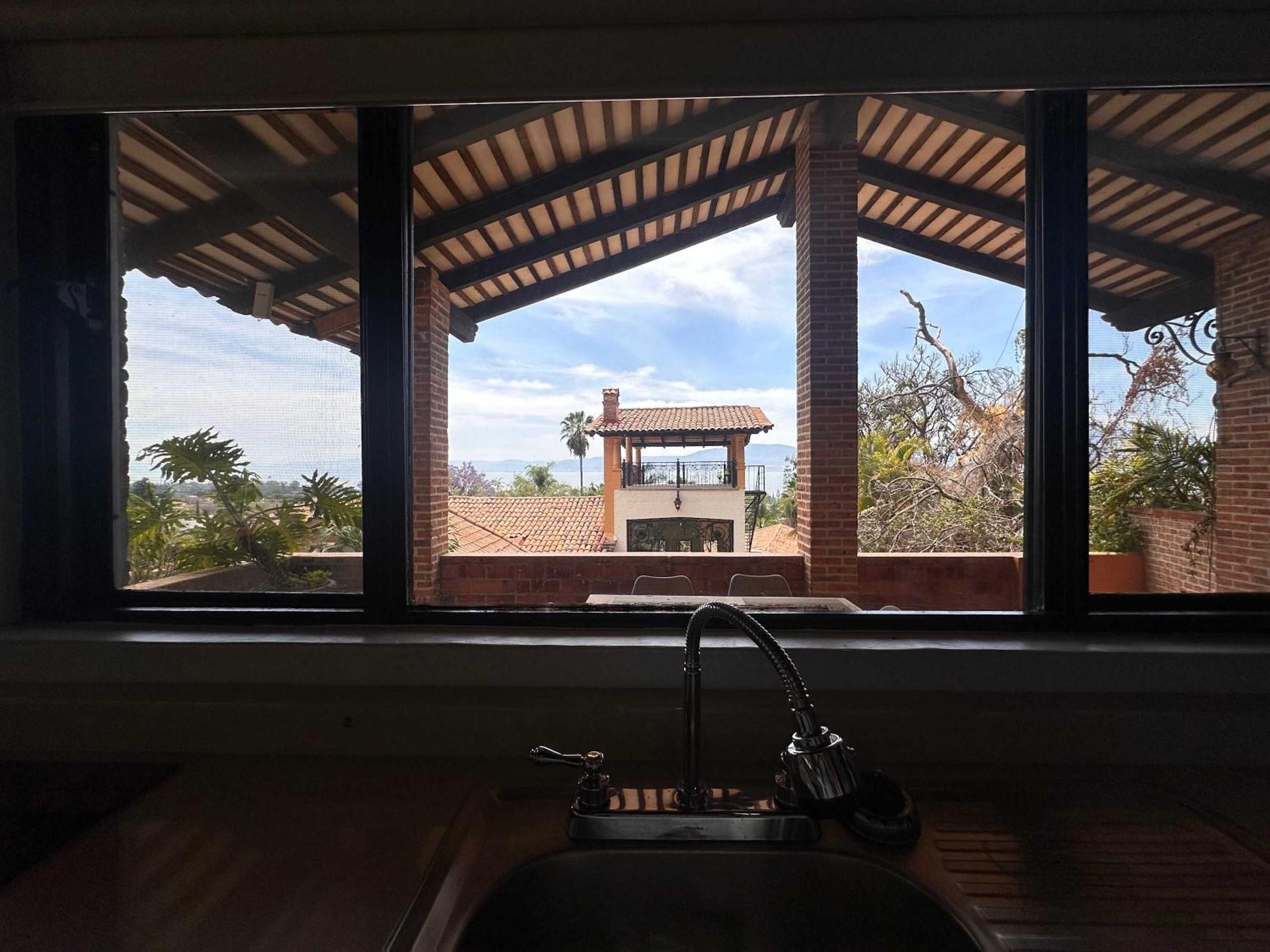3 Bedroom Spacious With Pool & View Villa