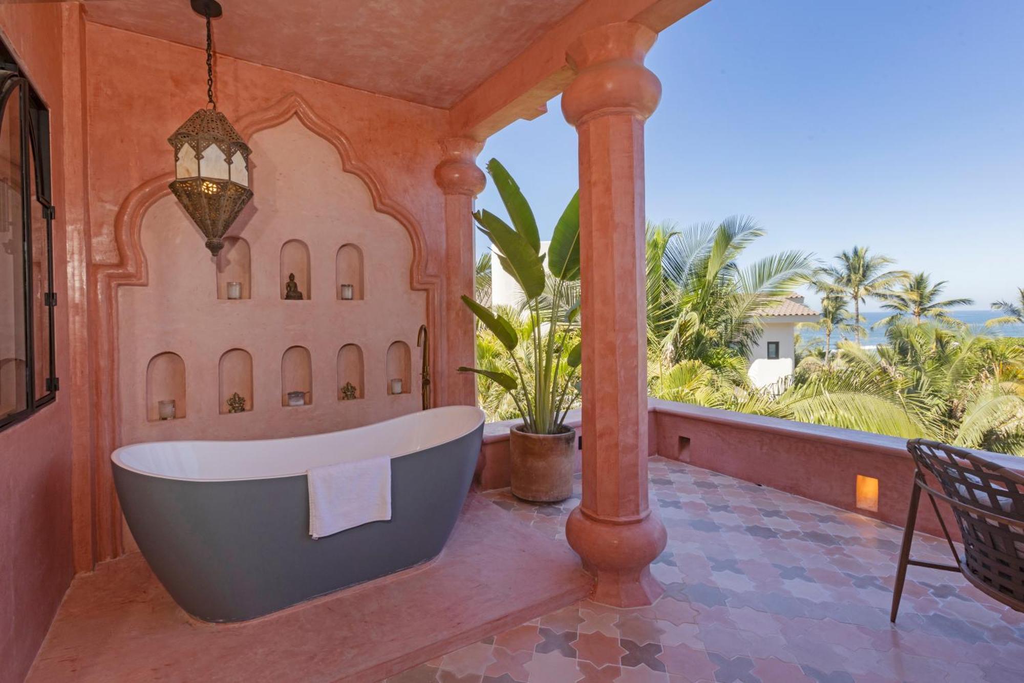 Nomada Wellness Hotel