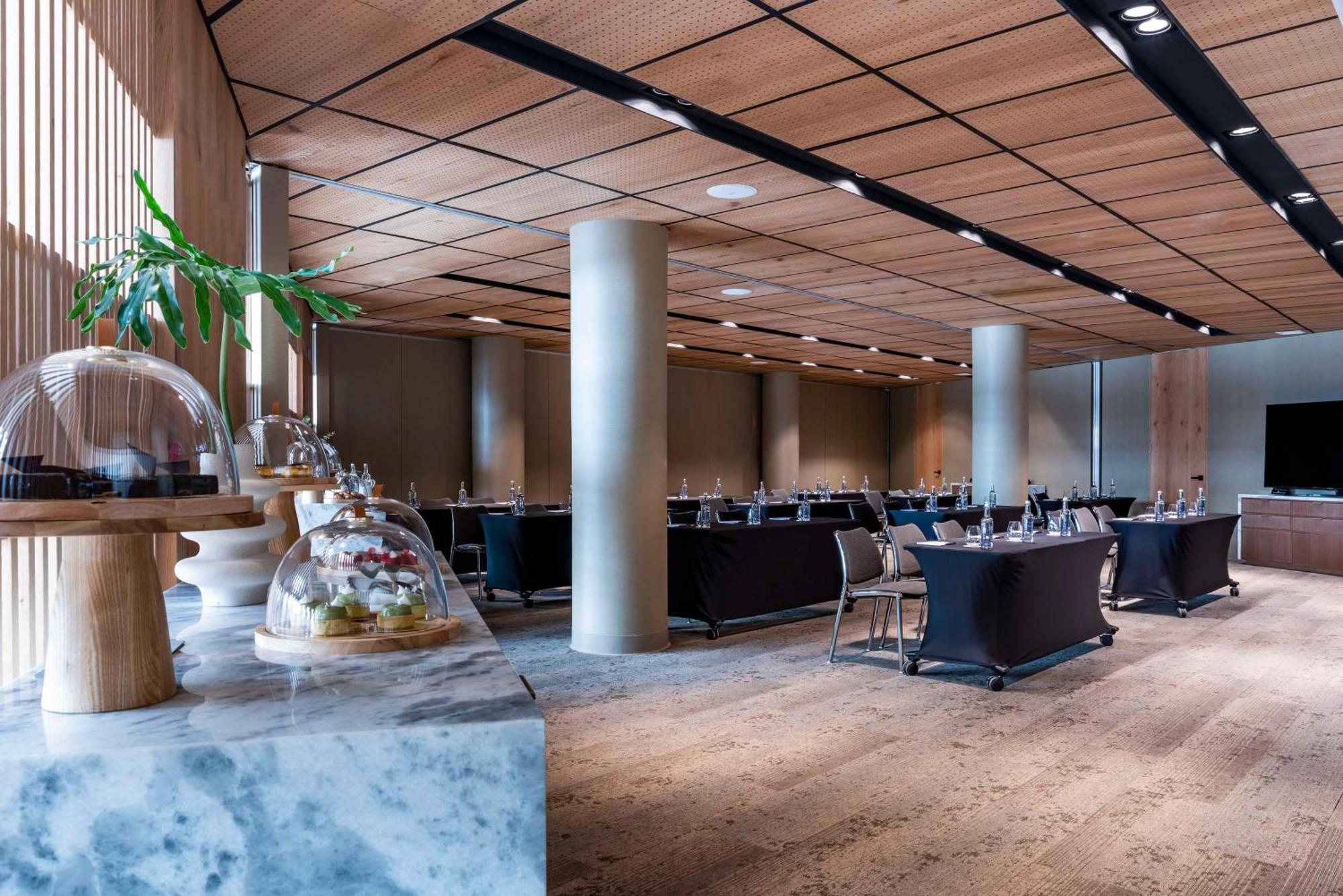 Andaz Condesa City, By Hyatt 5*