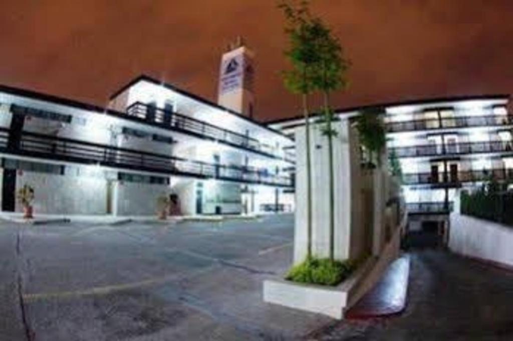Hotel Portonovo Plaza Expo