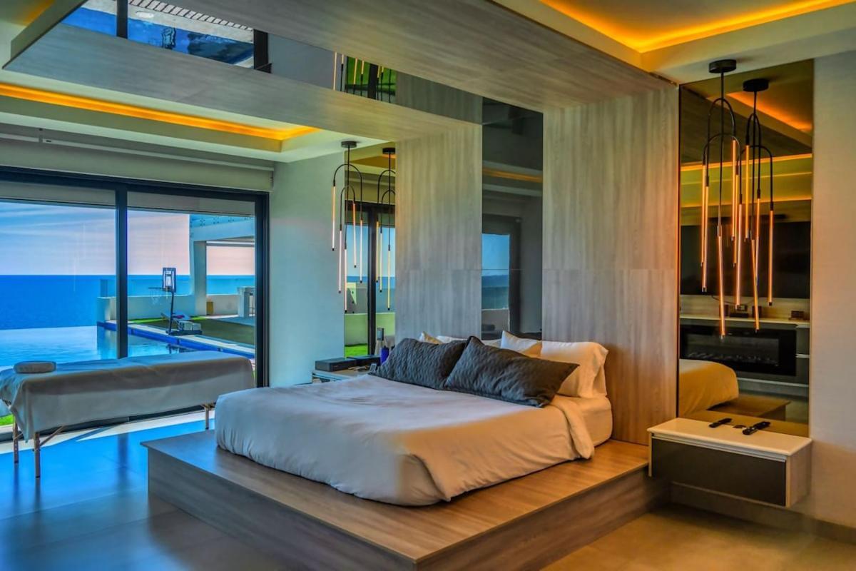 Shangri-la Luxury Mansion, Heated Pool Puerto Penasco