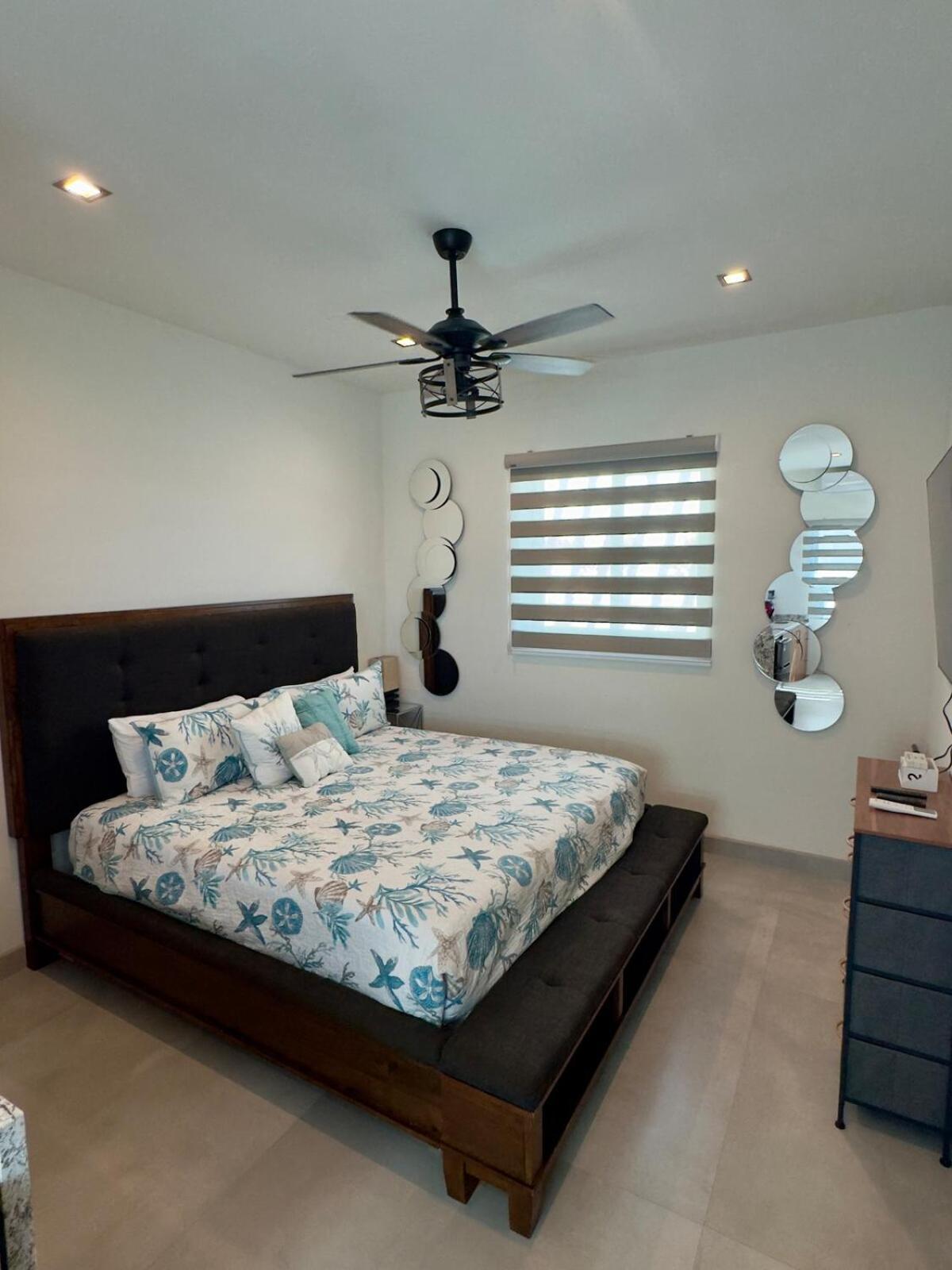Shangri-la Luxury Mansion, Heated Pool Villa *