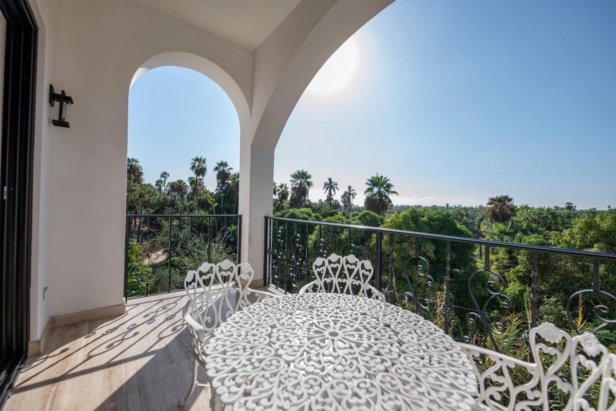 Hacienda Todos Santos Hotel