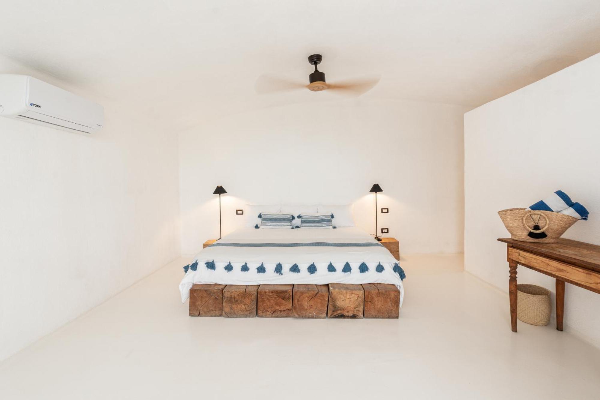 Nest Baja