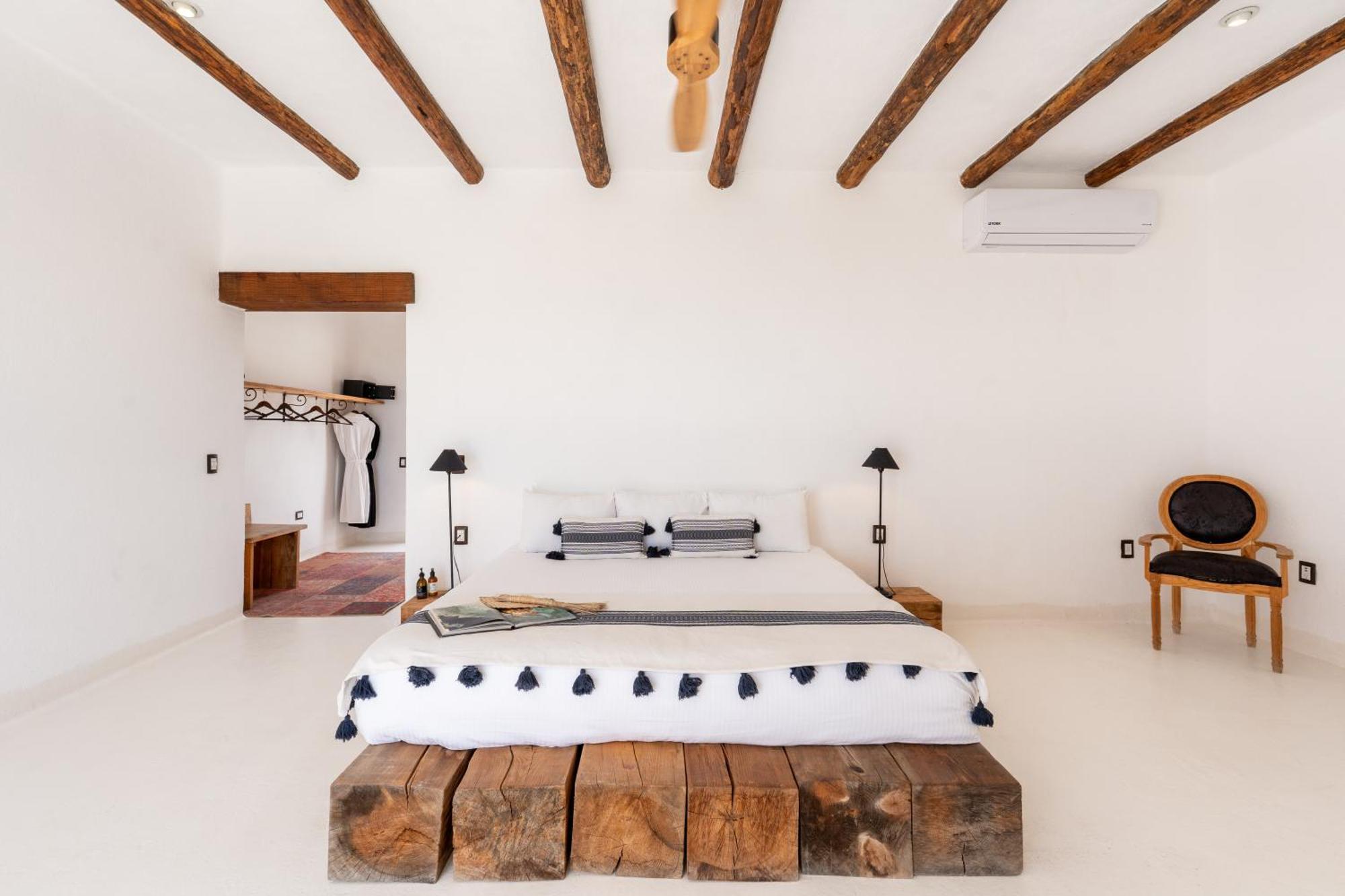 Hotel Nest Baja *